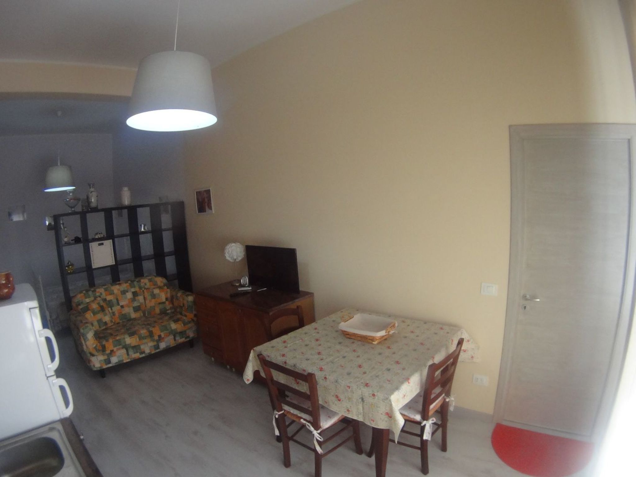 'The Sunflower House-Image-tags.info