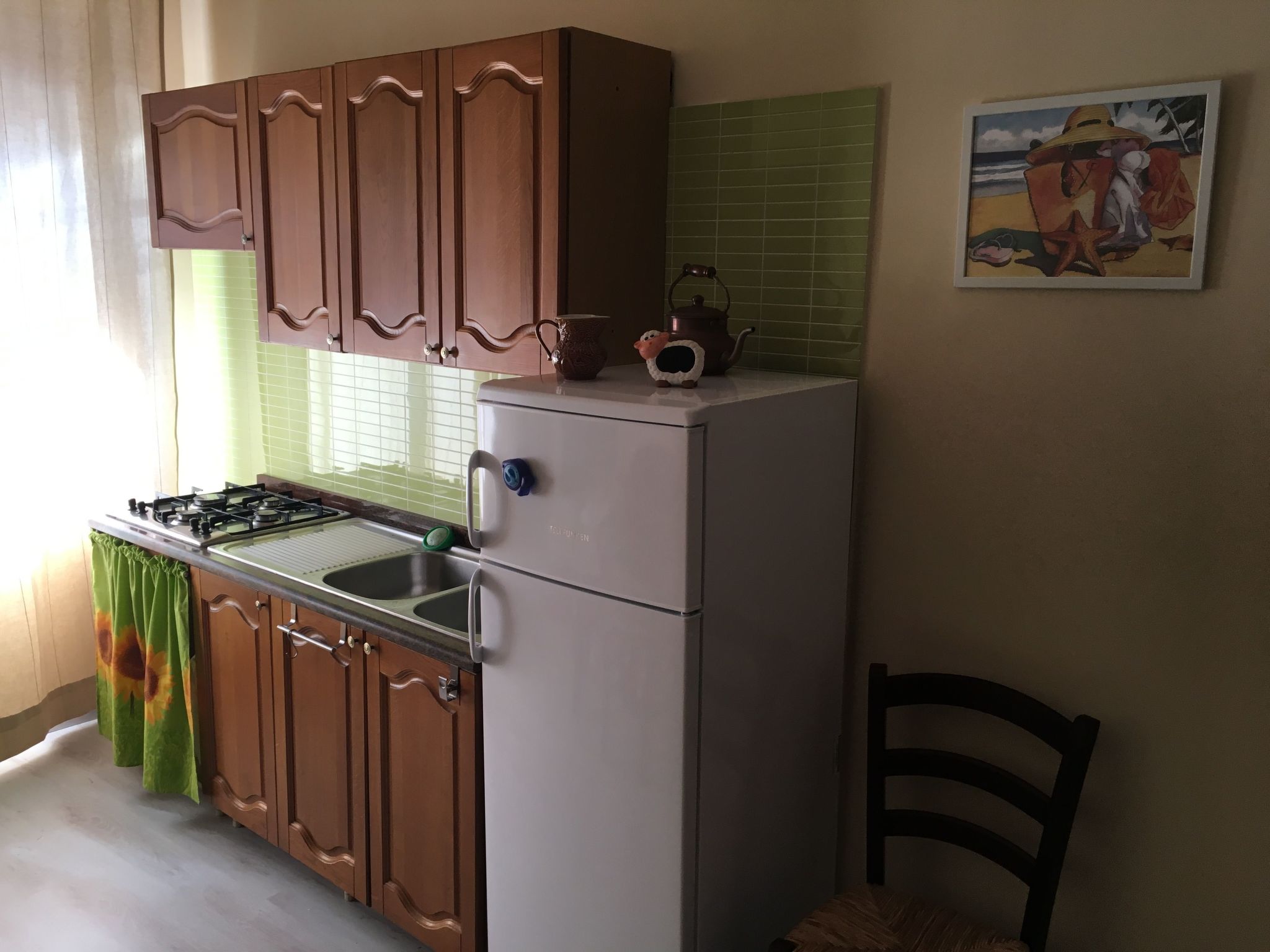 'The Sunflower House-Binnen