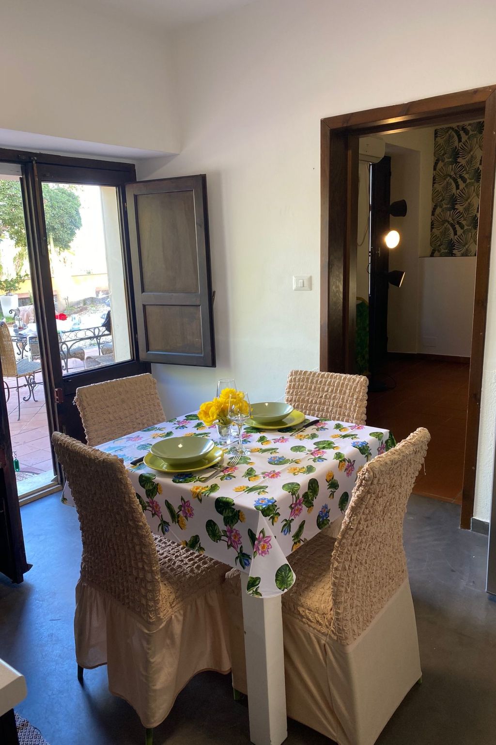 'Fiumefreddo Oasis-Dedans