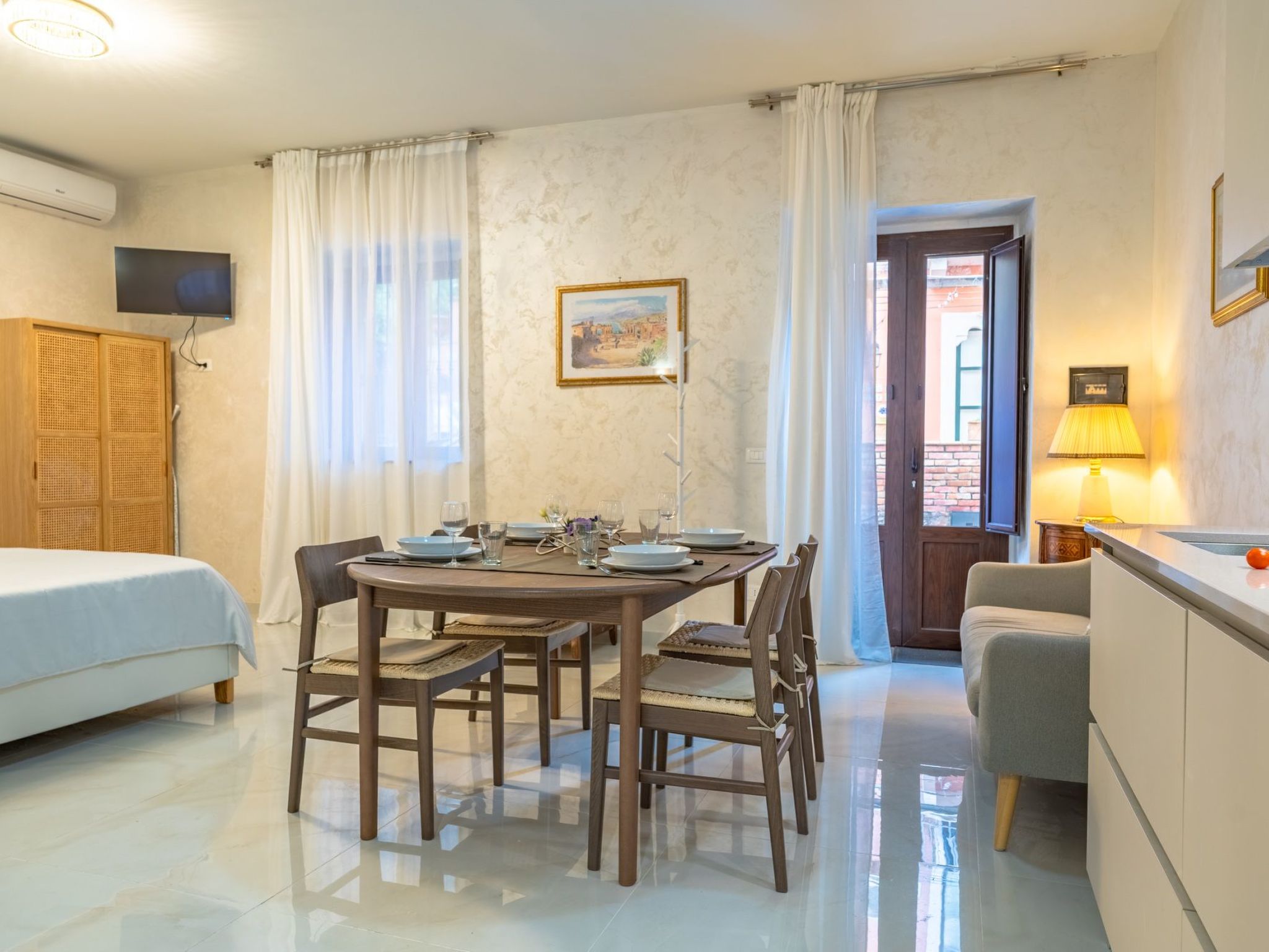 Taormina Traum Suite-Drinnen