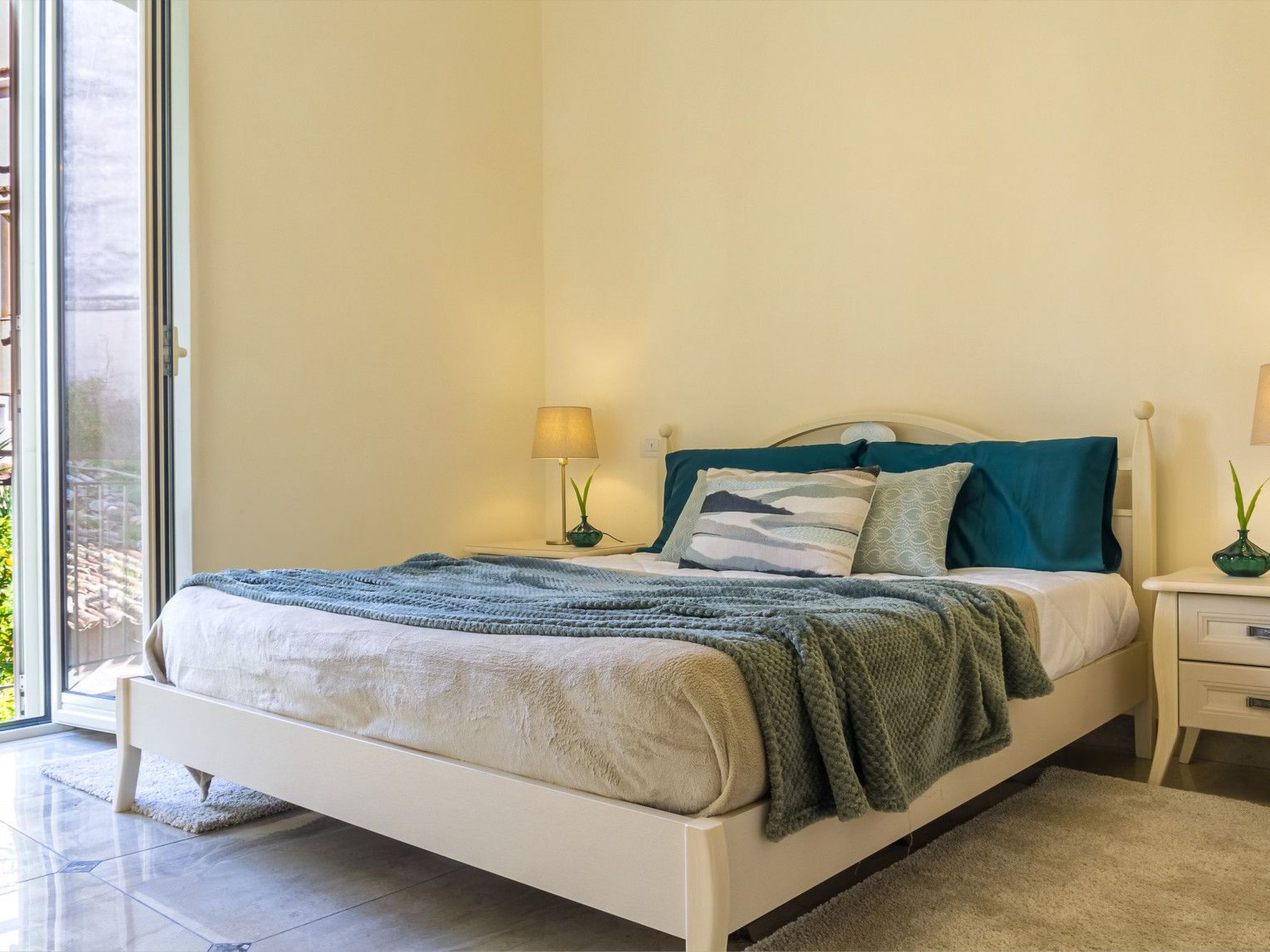 Das Haus des Großvaters in Taormina-Drinnen