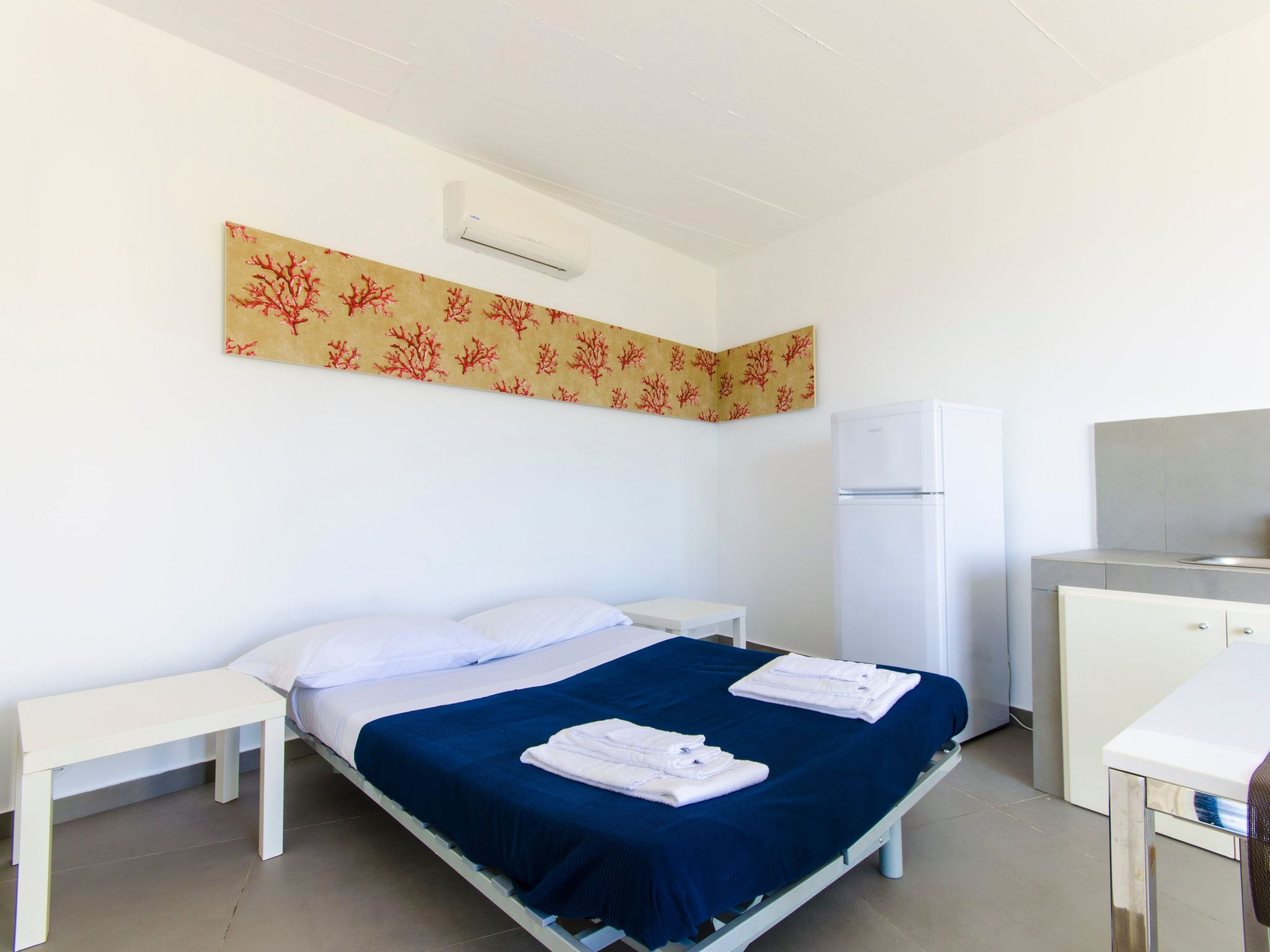 Photo of Wohnung mit Meerblick, Balkon und Pool