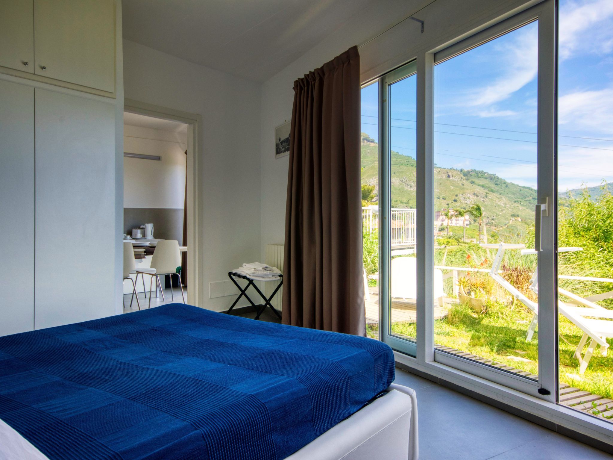Photo of Wohnung mit Meerblick, Balkon und Pool