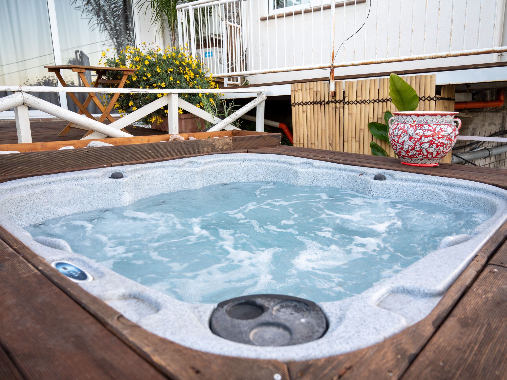 Photo of Wohnung mit Meerblick, Balkon und Pool