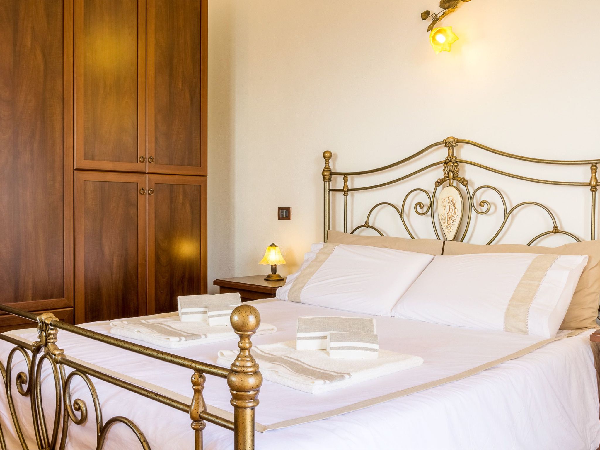 In Castelmola mit Privatem Pool-Dedans