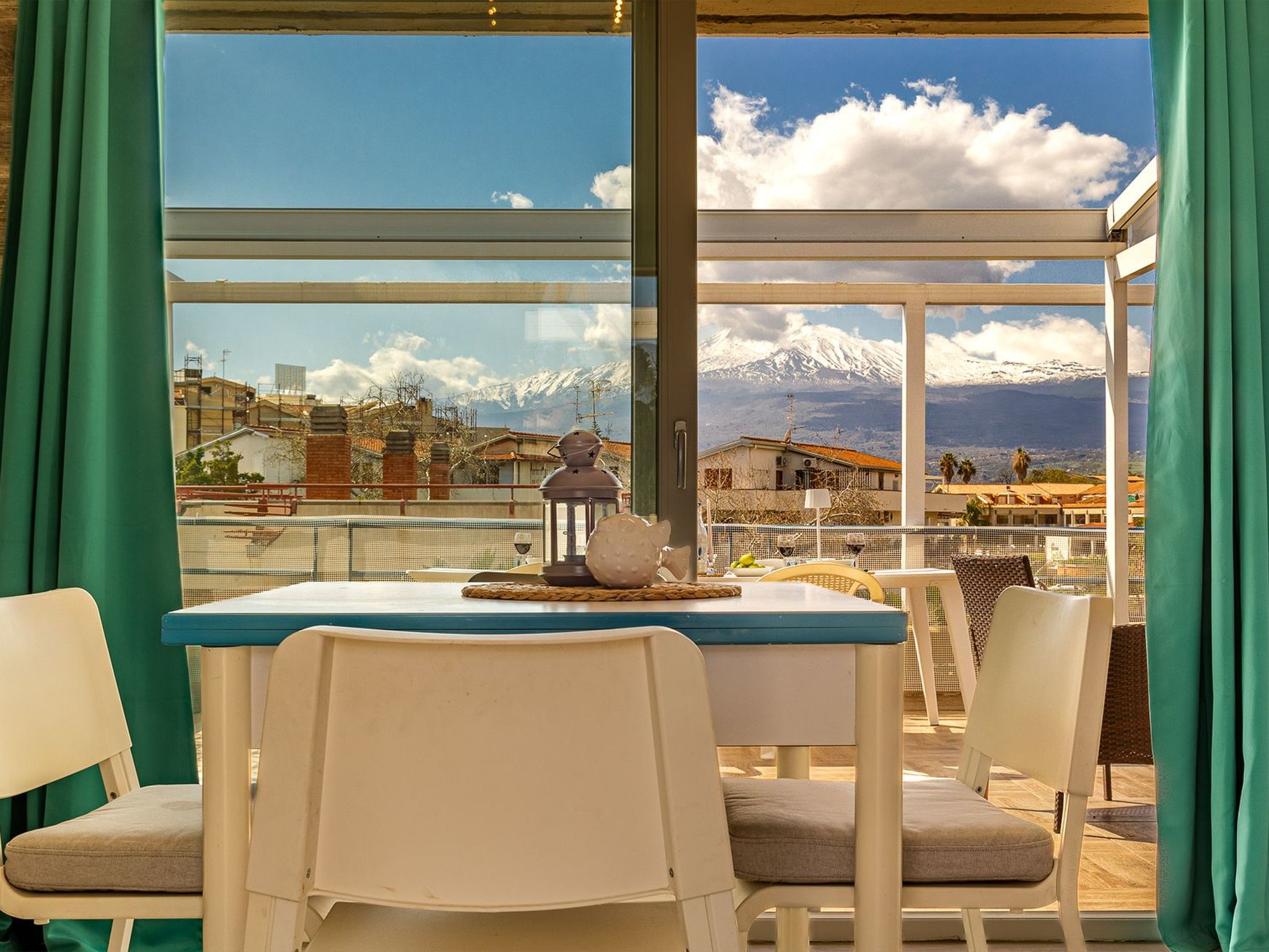 Naxos Loft Ferienwohnung mit Terrasse-Inside