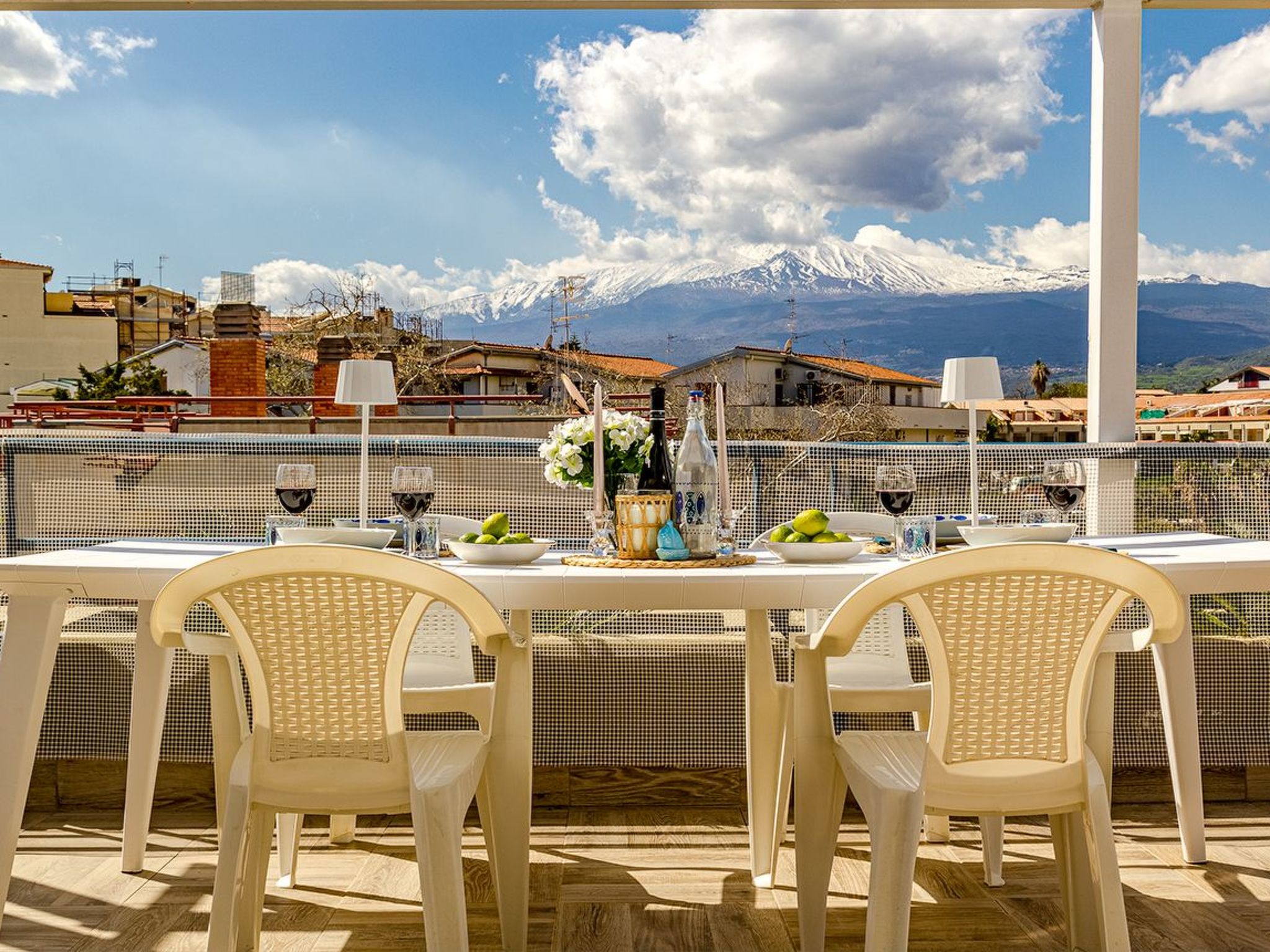Naxos Loft Ferienwohnung mit Terrasse-Inside