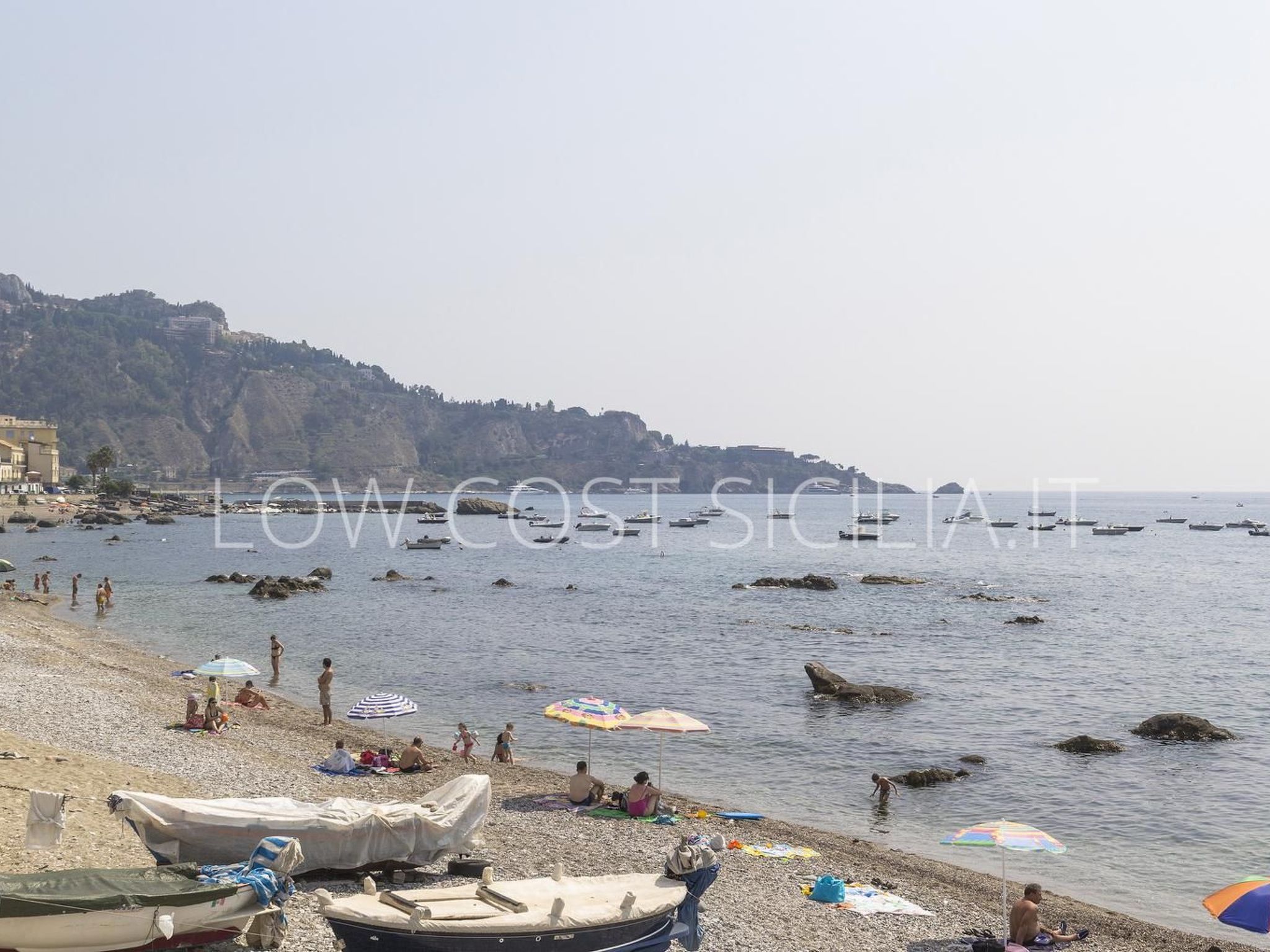 Tysandros in Giardini Naxos-Dedans