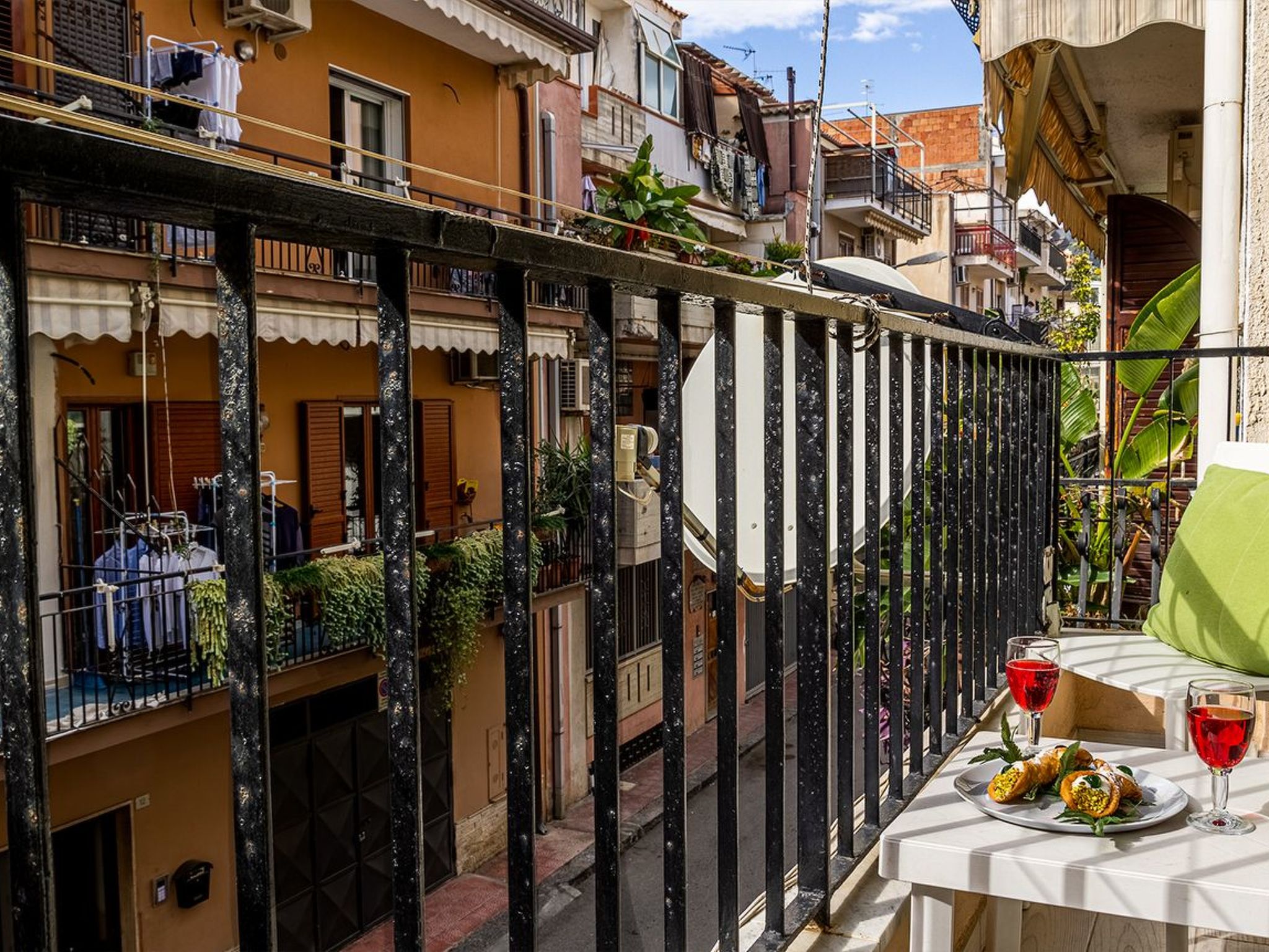 Carmel am Meer-Binnen