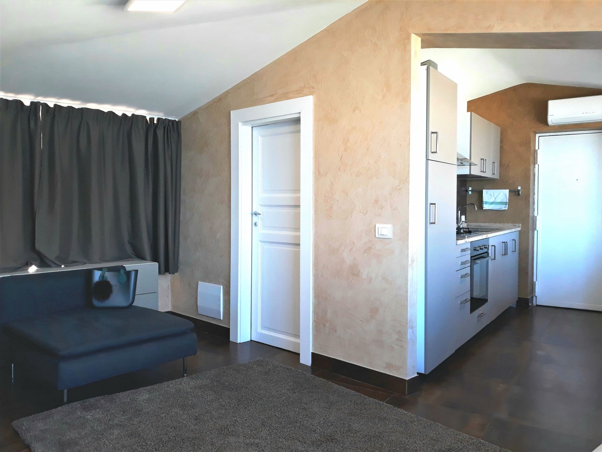 Wohnung in Giardini Naxos-Drinnen