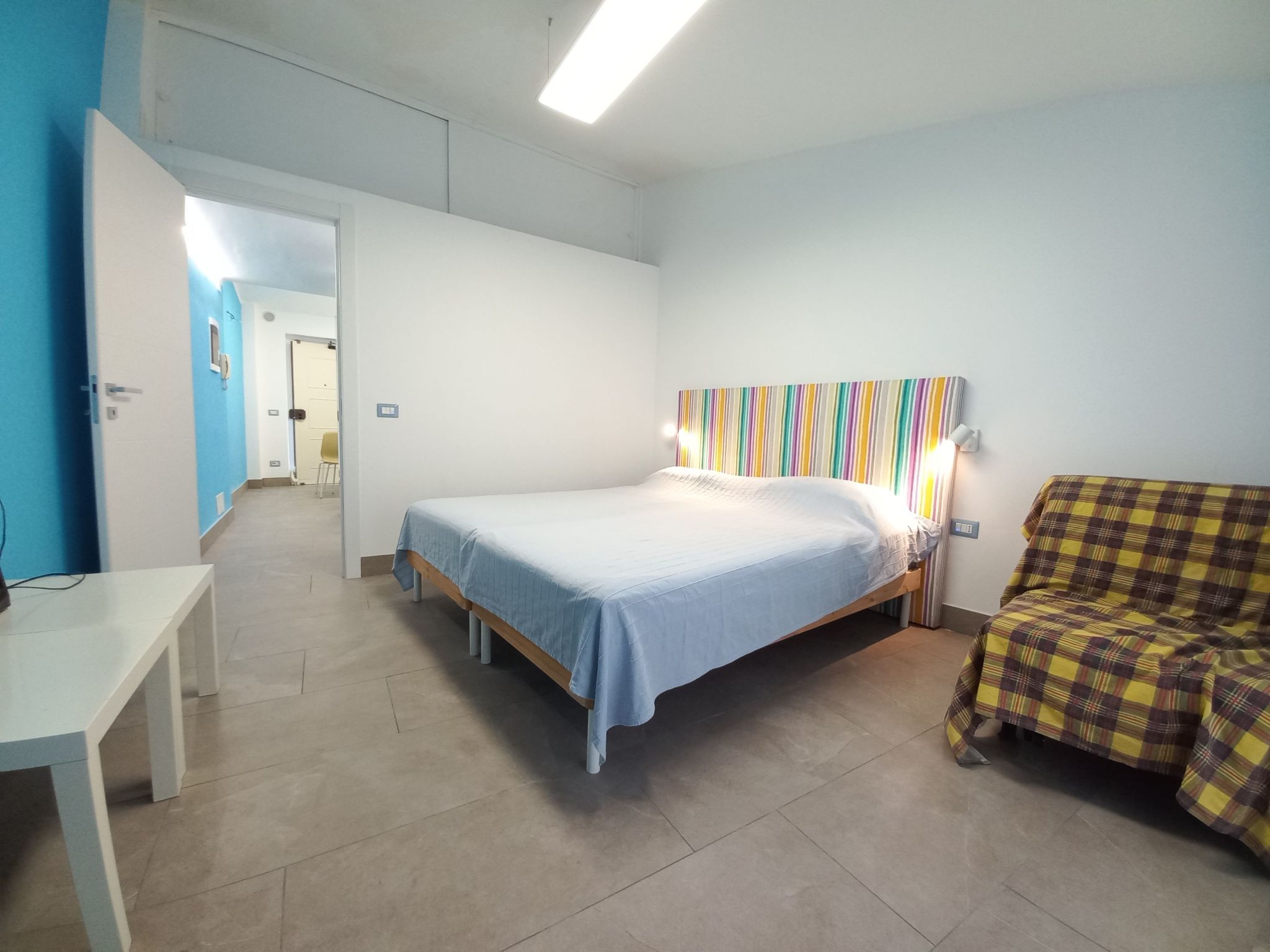 Mit Wasserblick-Binnen