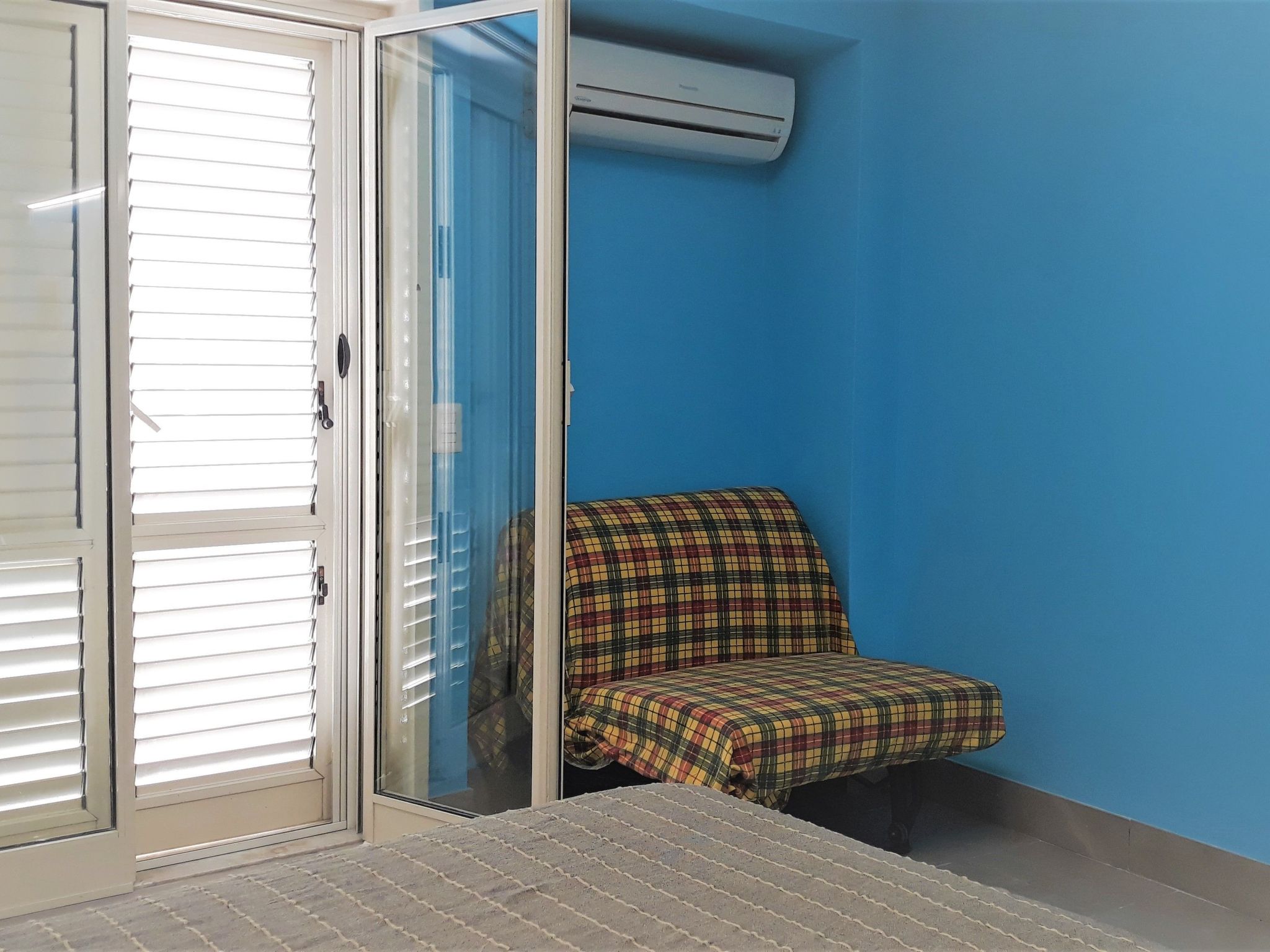 Mit Wasserblick-Binnen