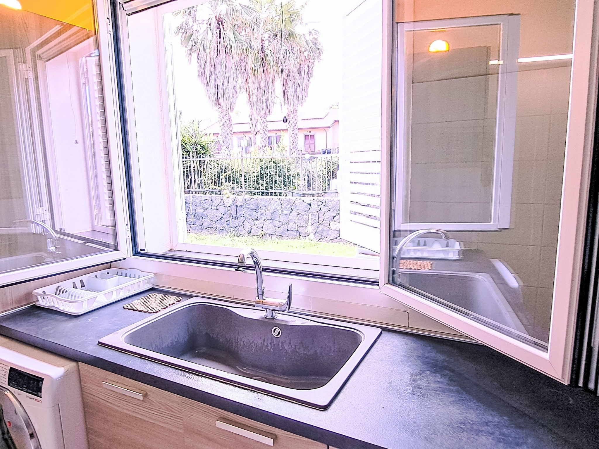 Maison Villa Gloria Maria – Cuisine et coin repas, photo 21 sur 47