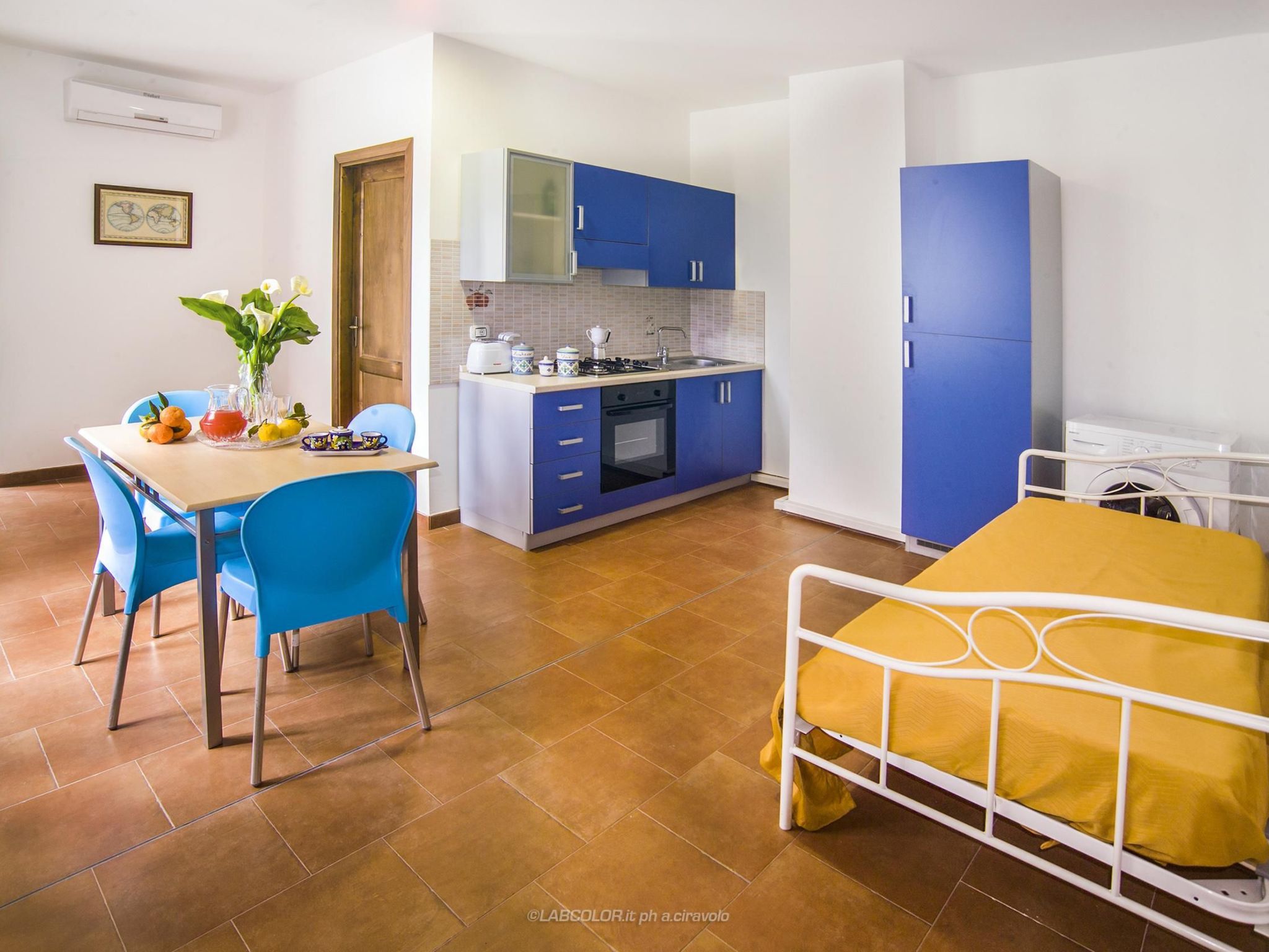 In Letojanni mit Terrasse-Inside