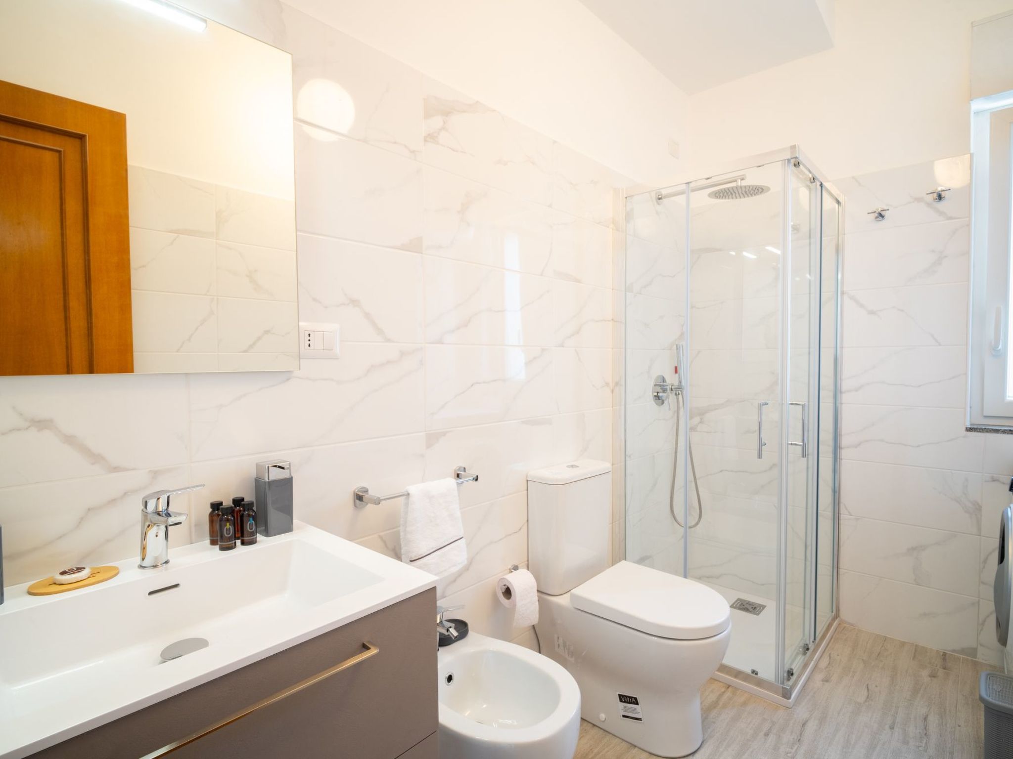 Meerblick-Wohnung 'Casa Serafina Armonia-Inside