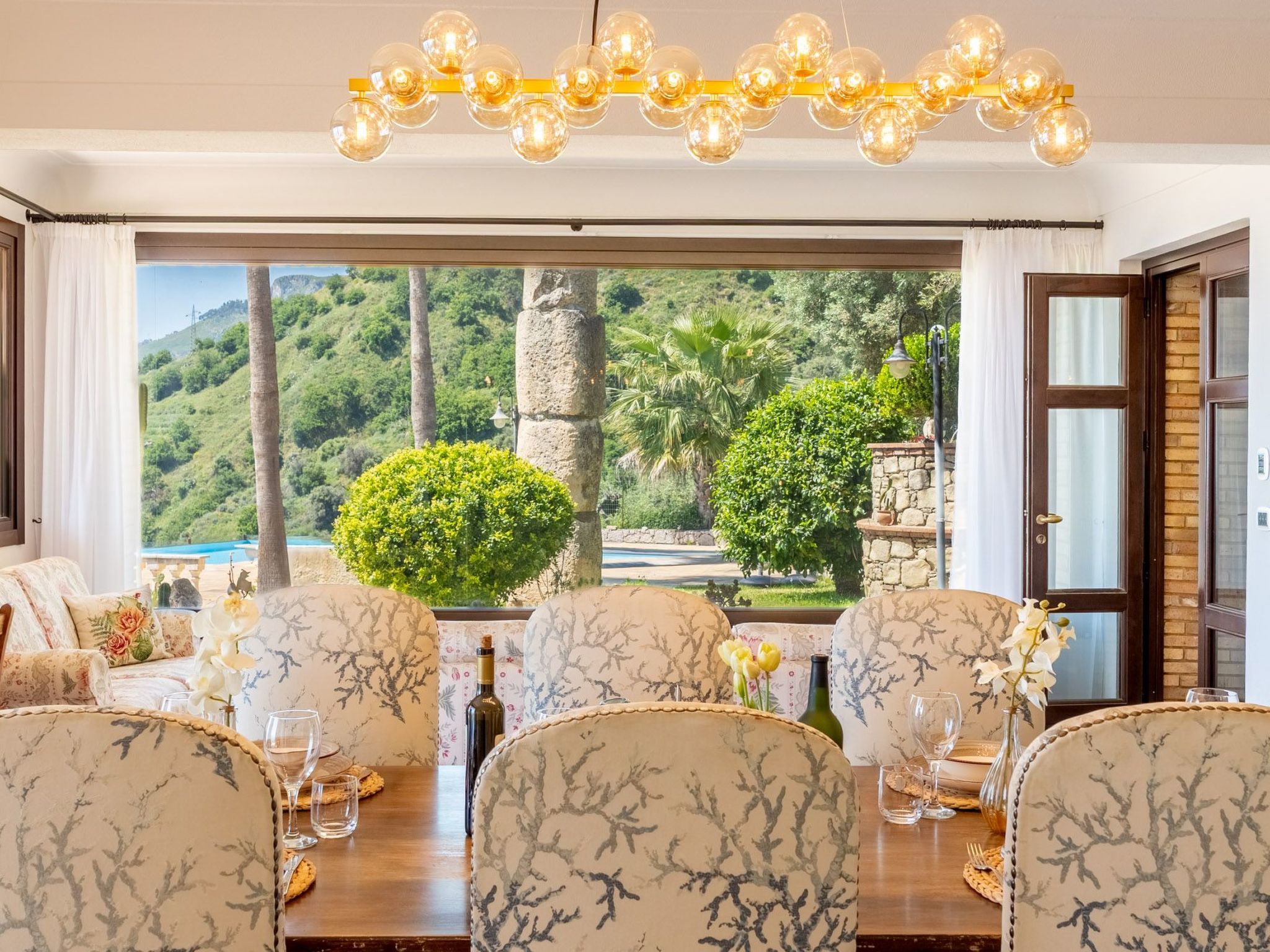 Villa Finù - Panoramavilla mit Pool-Inside