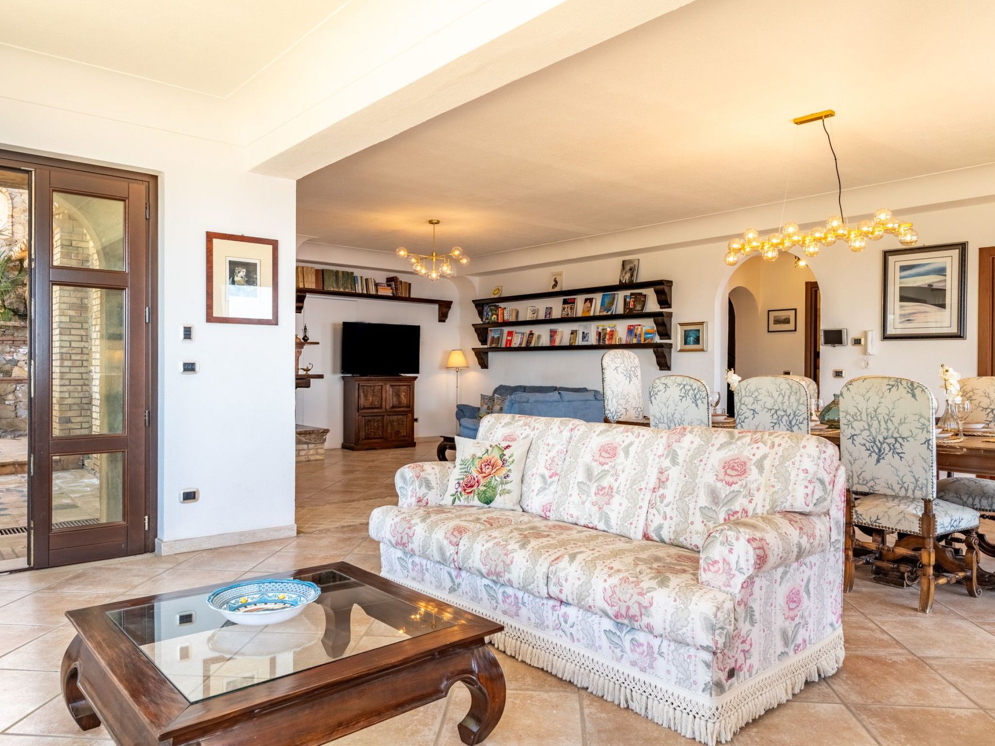 Villa Finù - Panoramavilla mit Pool-Inside