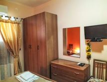 Sfeervol appartement met terras vlakbij zee in Letojanni, Sicilië - thumbnail 3