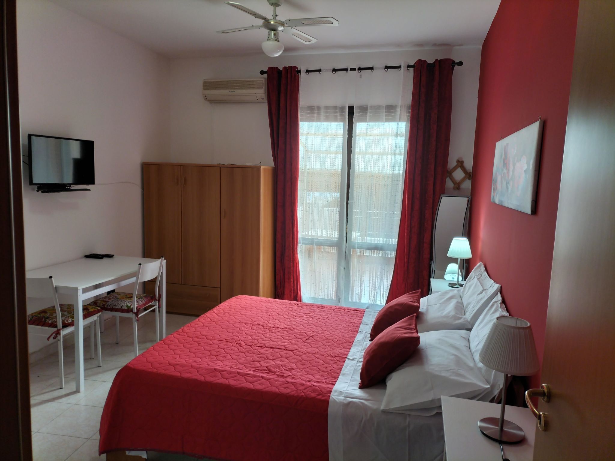 'Entire' mit Terrasse-Inside