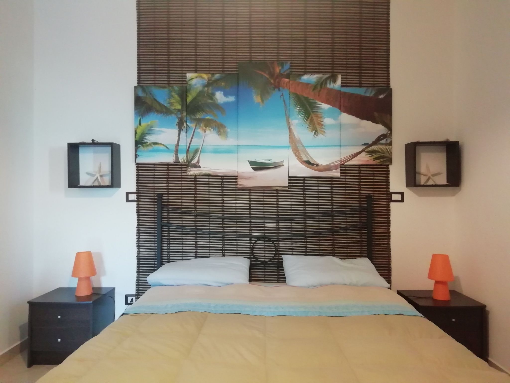 Mit Terrasse, Garten und Grill-Inside