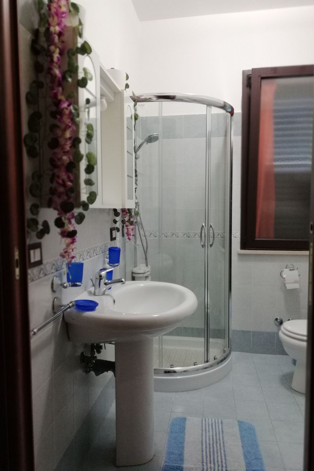 Mit Terrasse, Garten und Grill-Inside