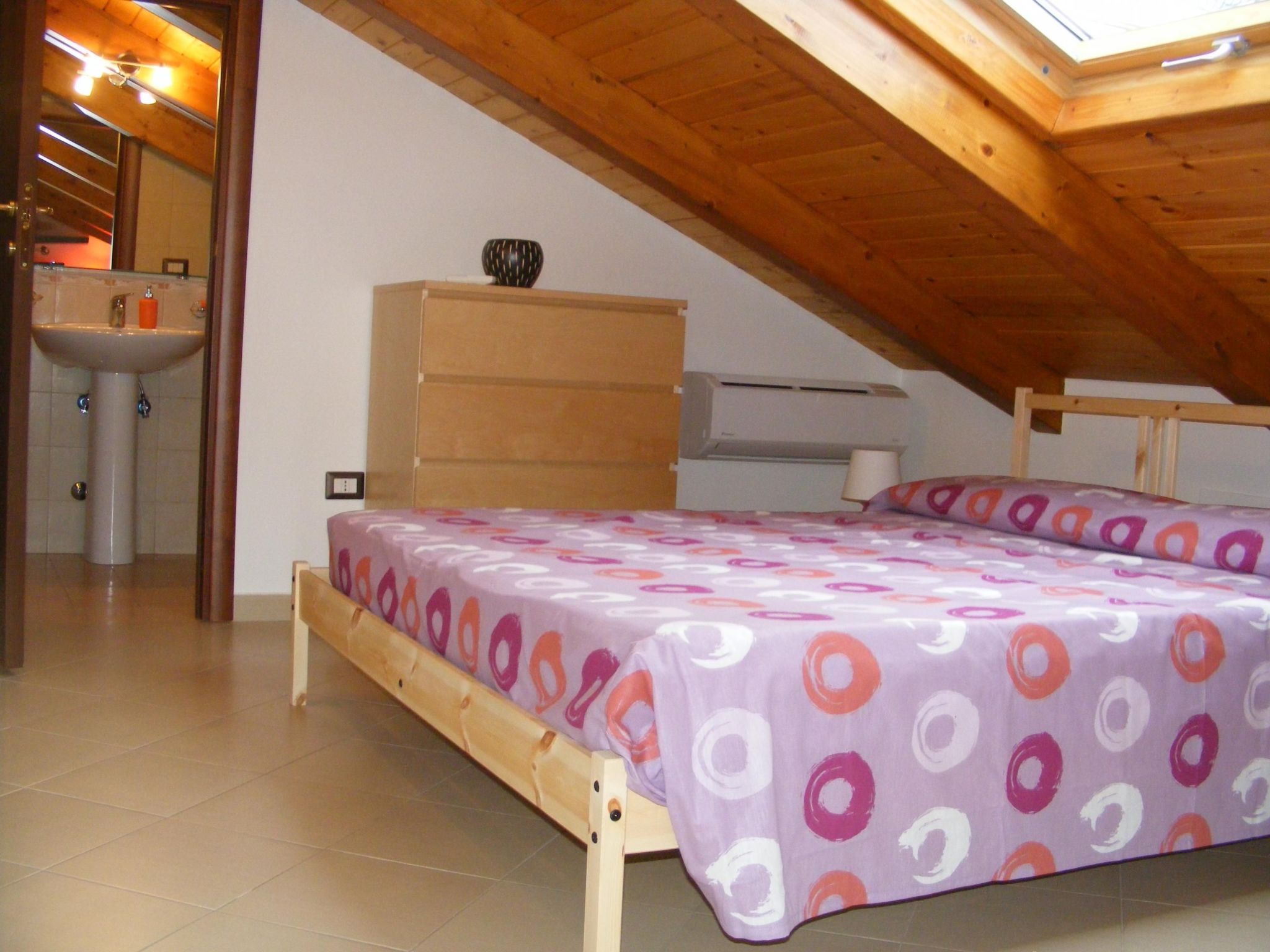 Mit Terrasse, Garten und Grill-Inside