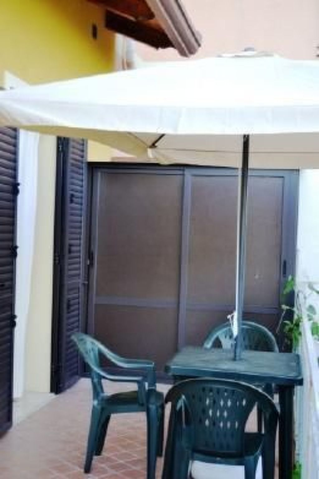 Mit Terrasse, Garten und Grill-Inside