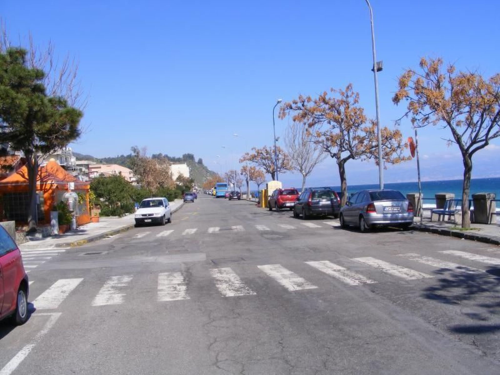 Mit Terrasse, Garten und Grill-Inside