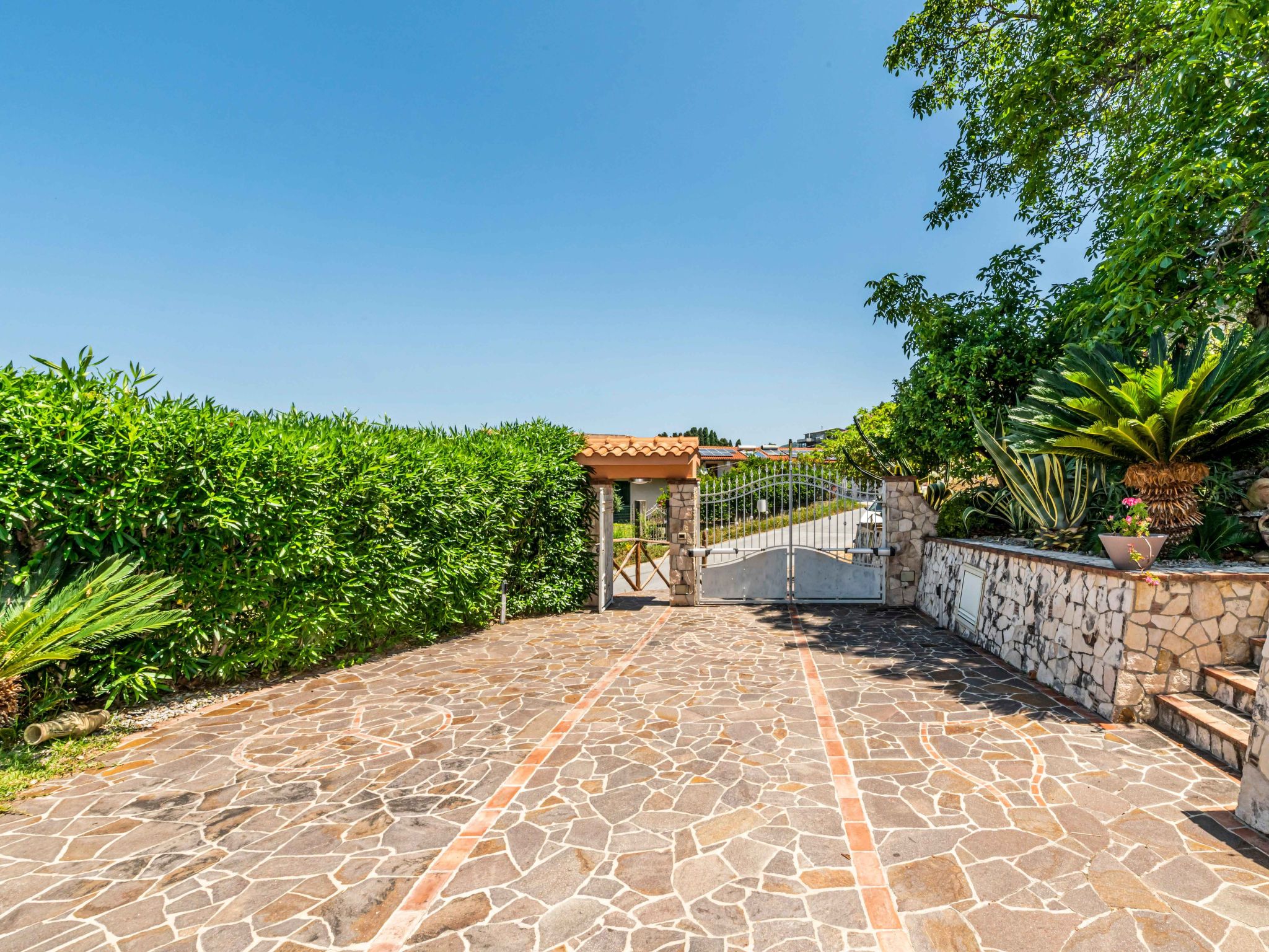 Berghütte "Villa Malú" mit Blick auf das Wasser