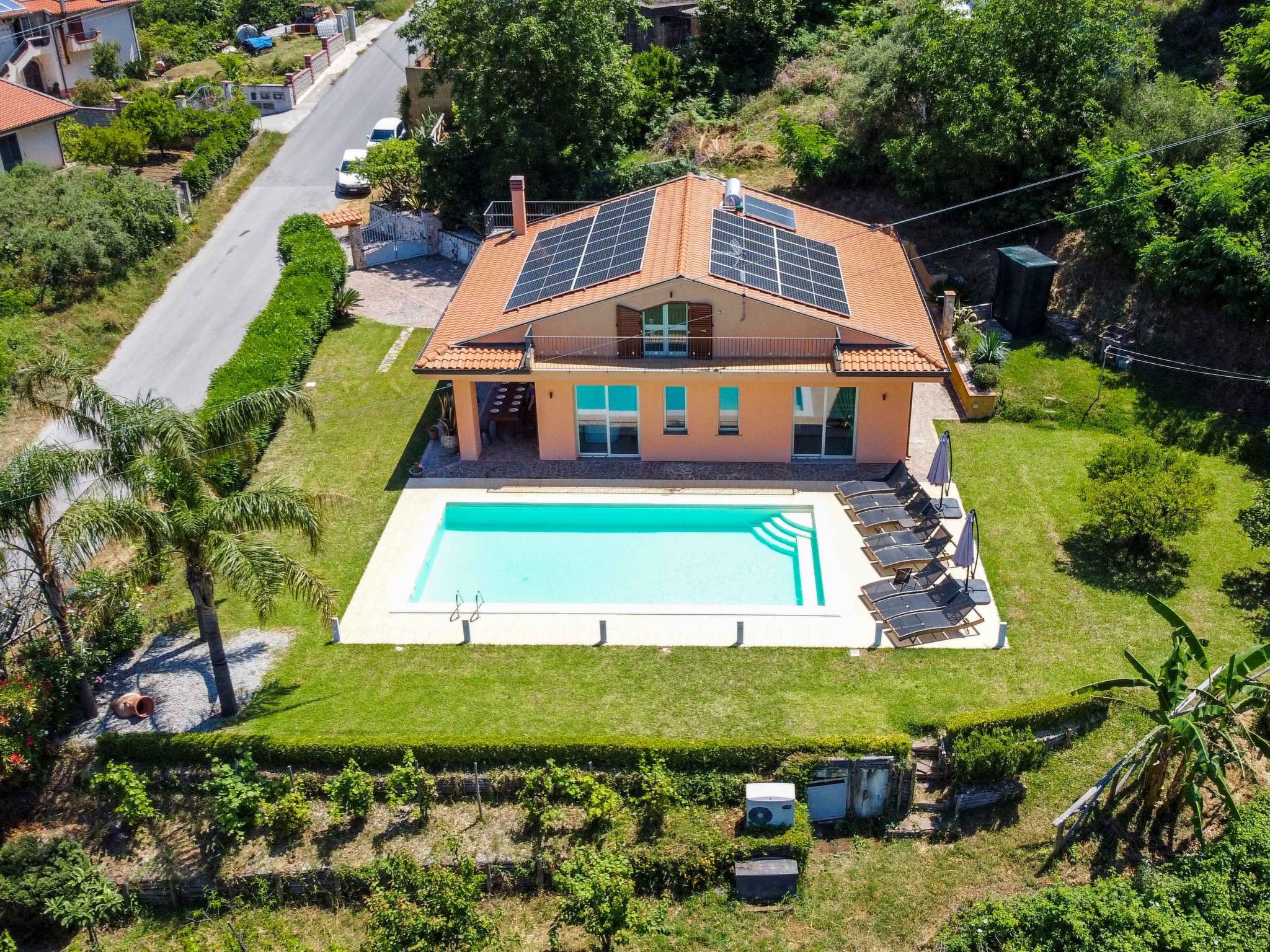 Berghütte "Villa Malú" mit Blick auf das Wasser-Inside