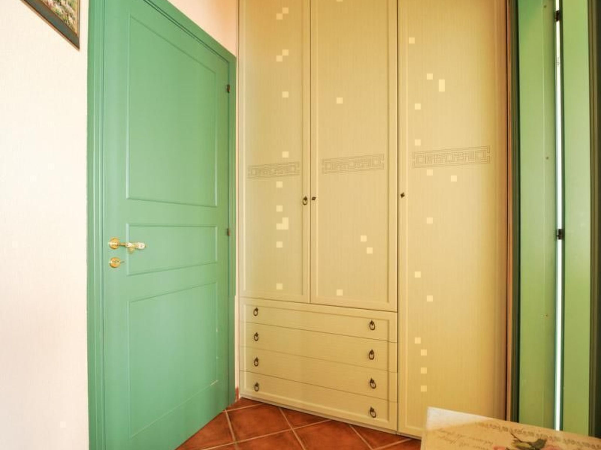 Appartement in Marchesana mit Großer Terrasse-Binnen