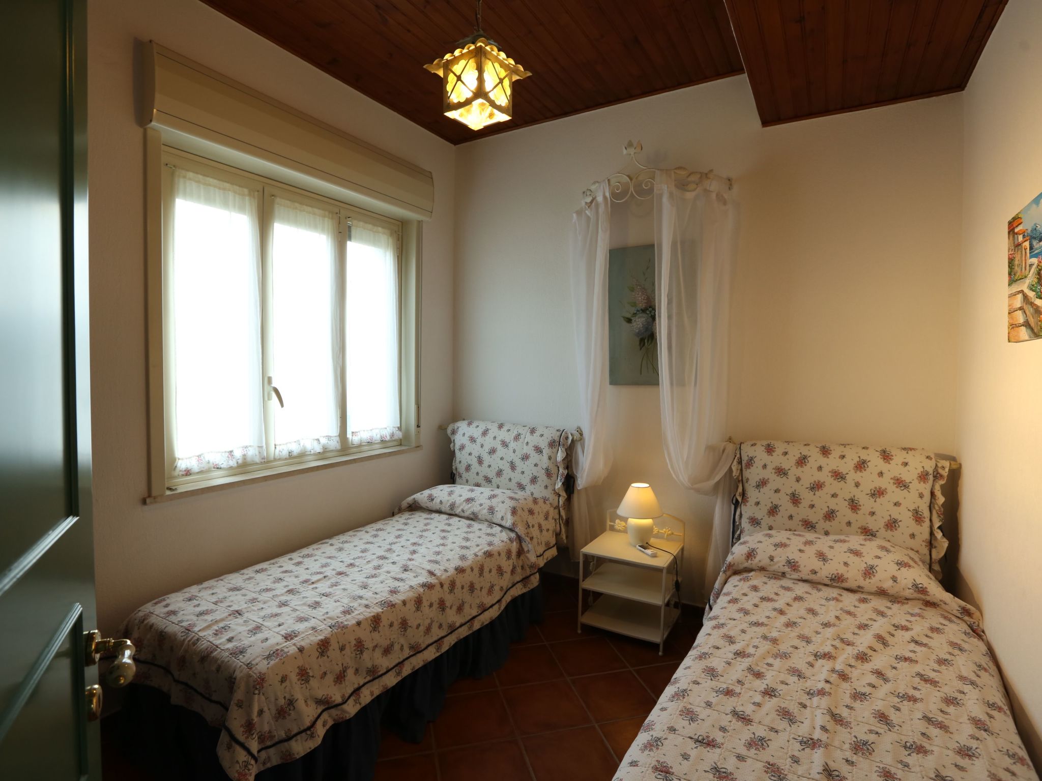 Appartement in Marchesana mit Großer Terrasse-Binnen