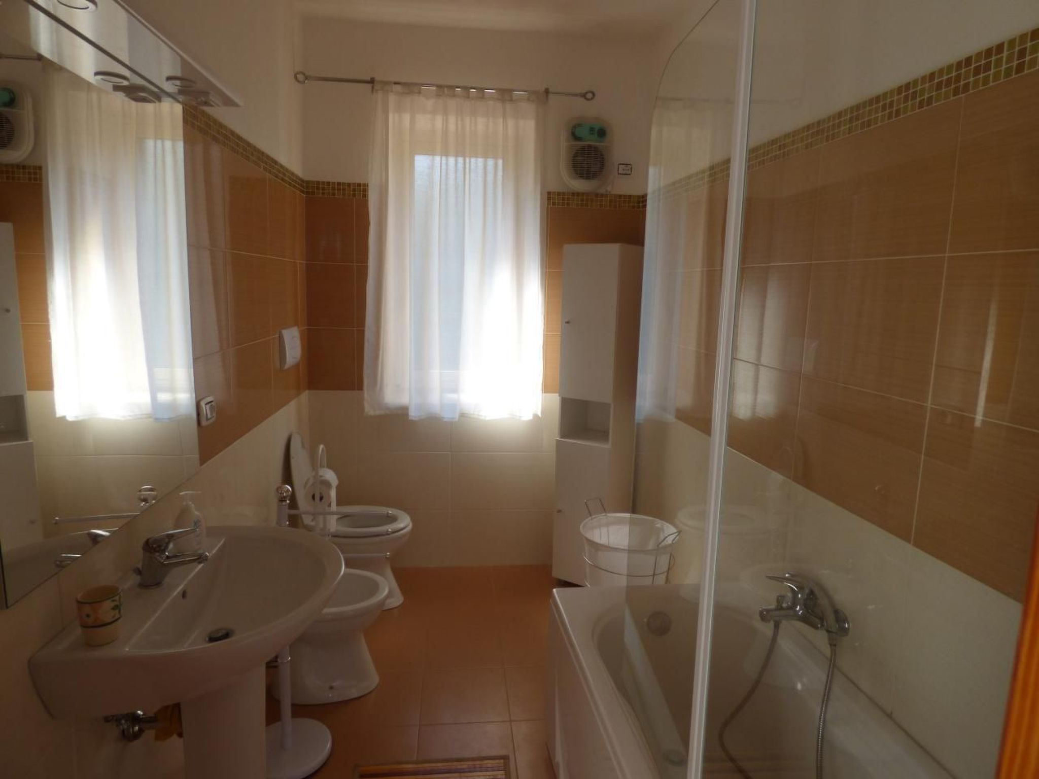 Landhaus mit Blick auf die Äolischen Inseln-Binnen