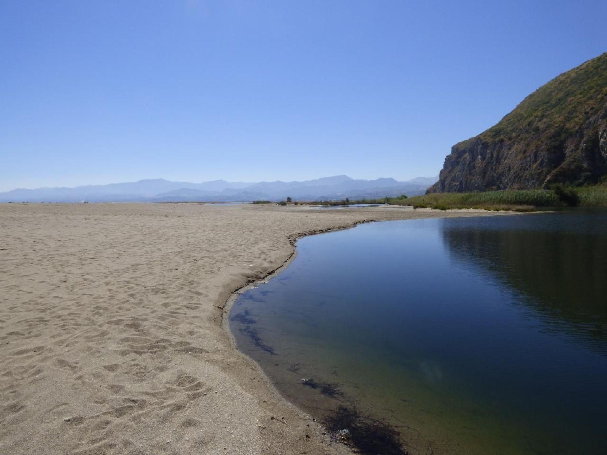 Landhaus mit Blick auf die Äolischen Inseln-Binnen