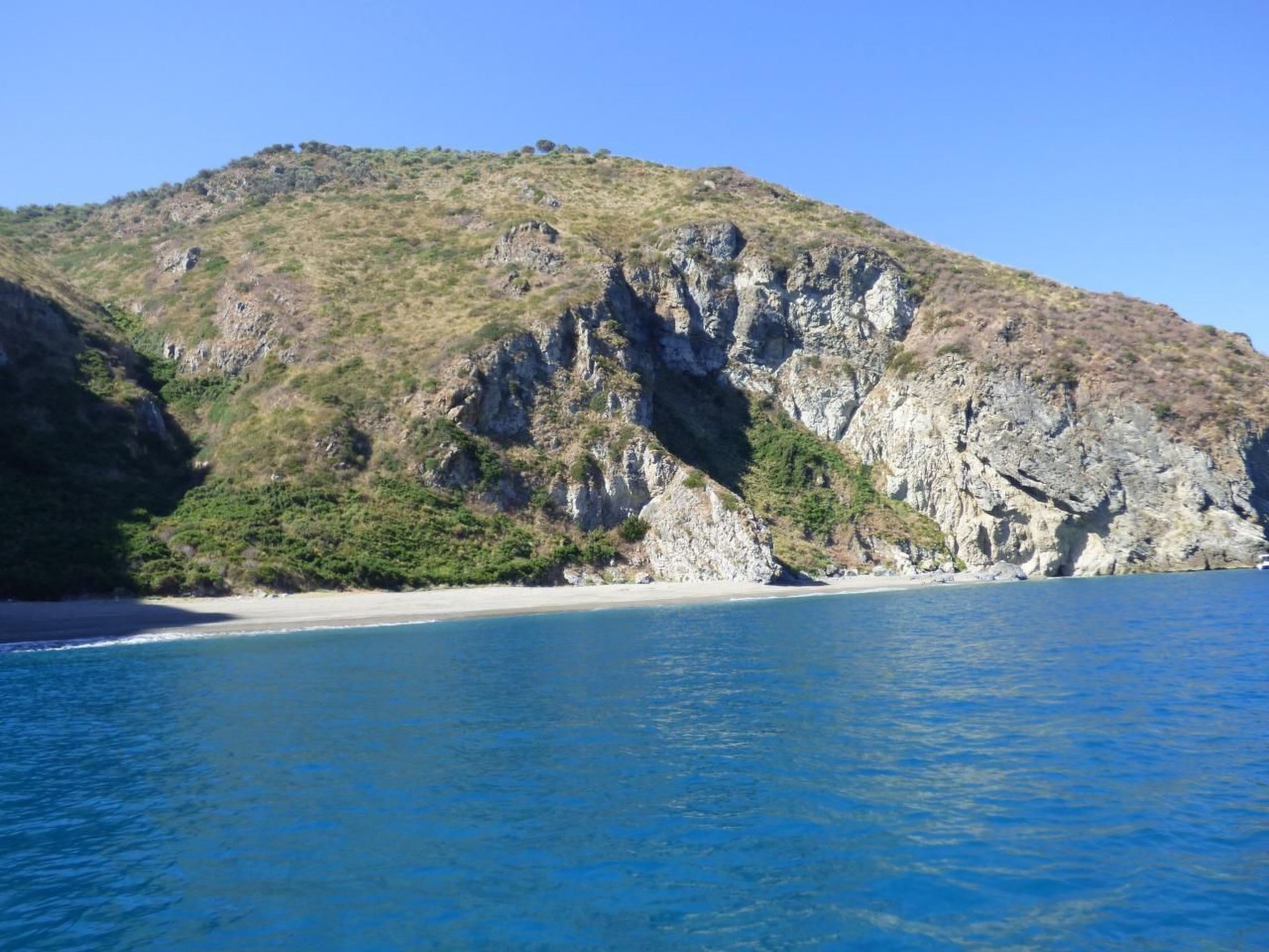 Landhaus mit Blick auf die Äolischen Inseln-Binnen