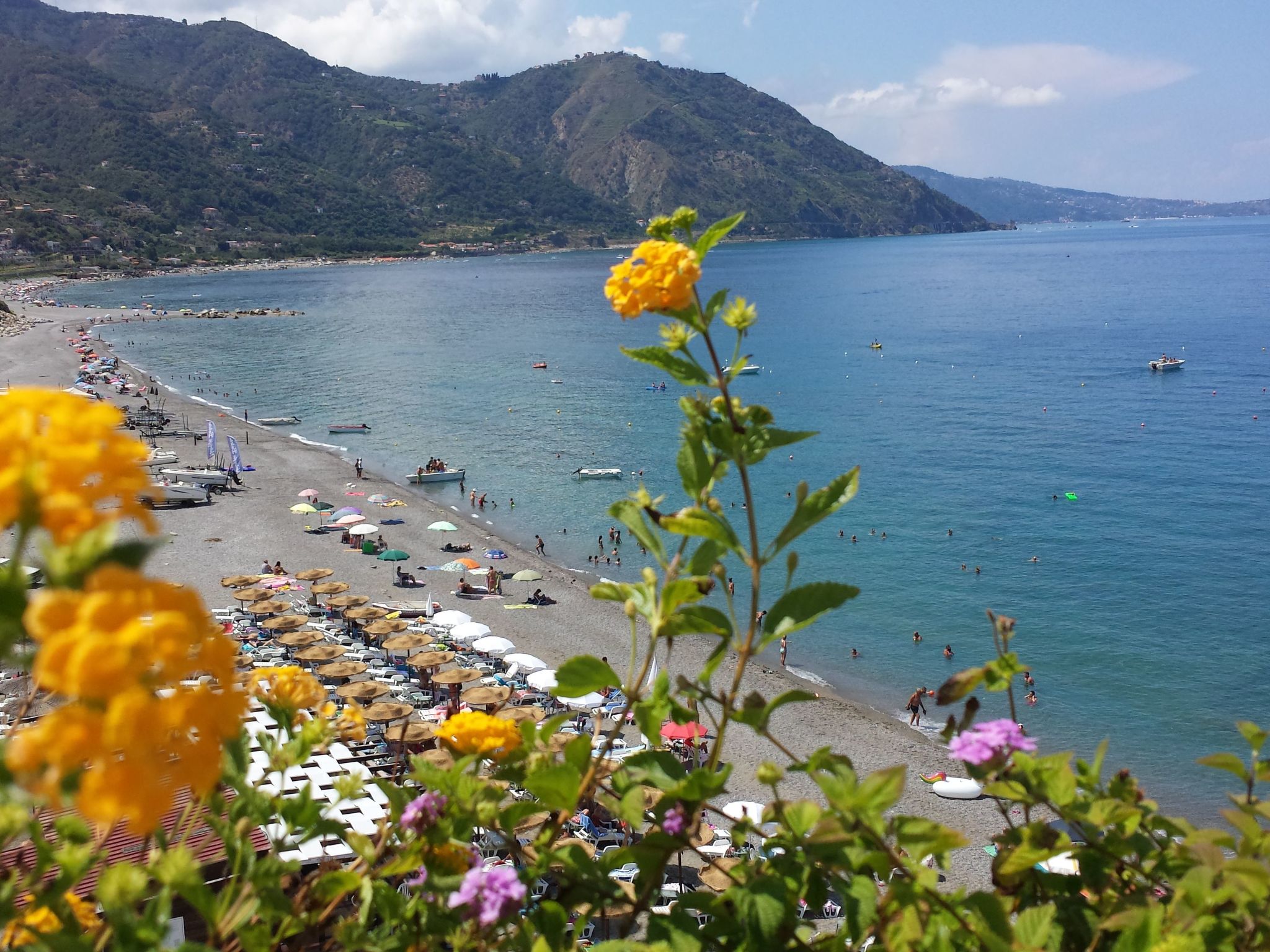 "Haus am Meer in Sizilien"-Binnen