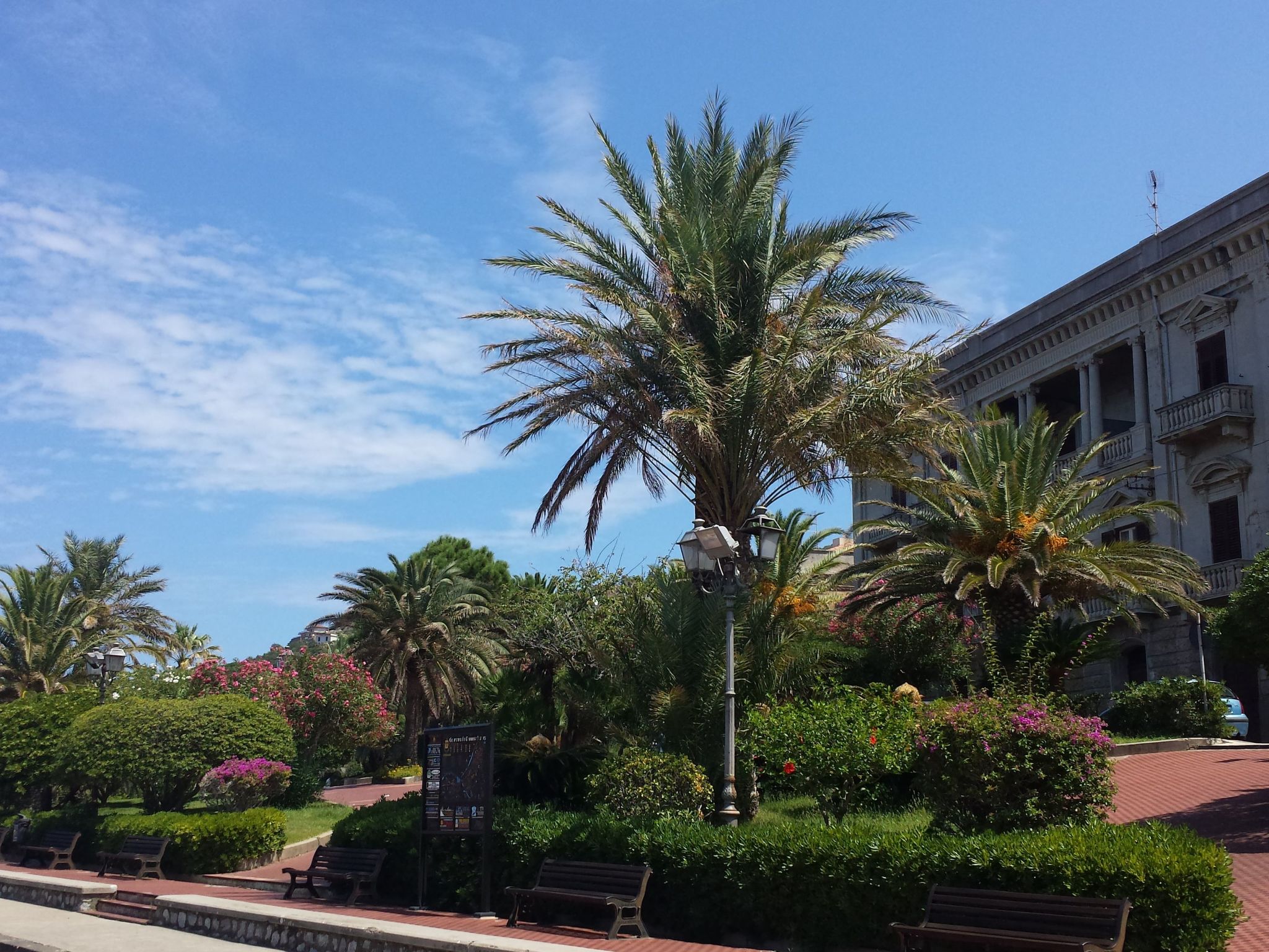 "Haus am Meer in Sizilien"-Binnen