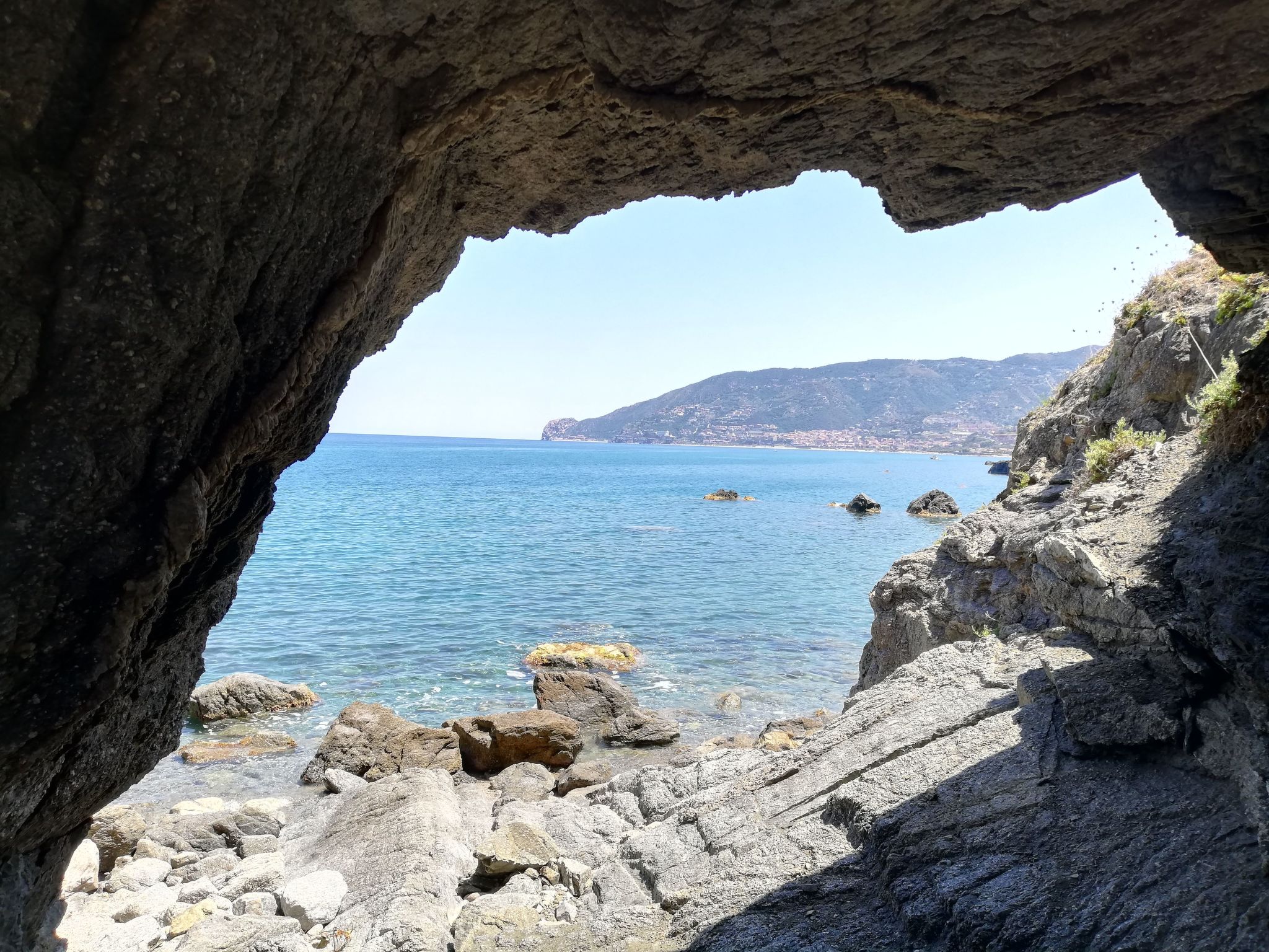 "Haus am Meer in Sizilien"-Binnen