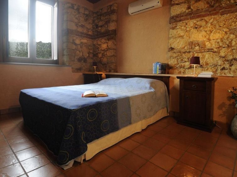 "Casa Torretta 2" with Pool