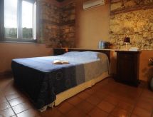 "Casa Torretta 2" with Pool