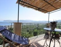 "Casa Torretta 1" with Pool