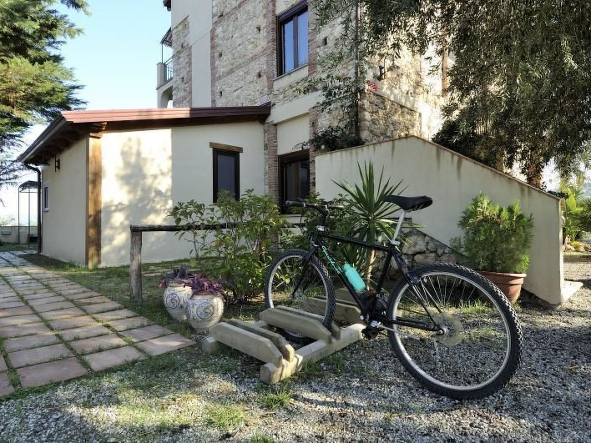 Wohnung in San Giorgio mit gemeinsamem Pool, Grill und Terrasse - Buiten