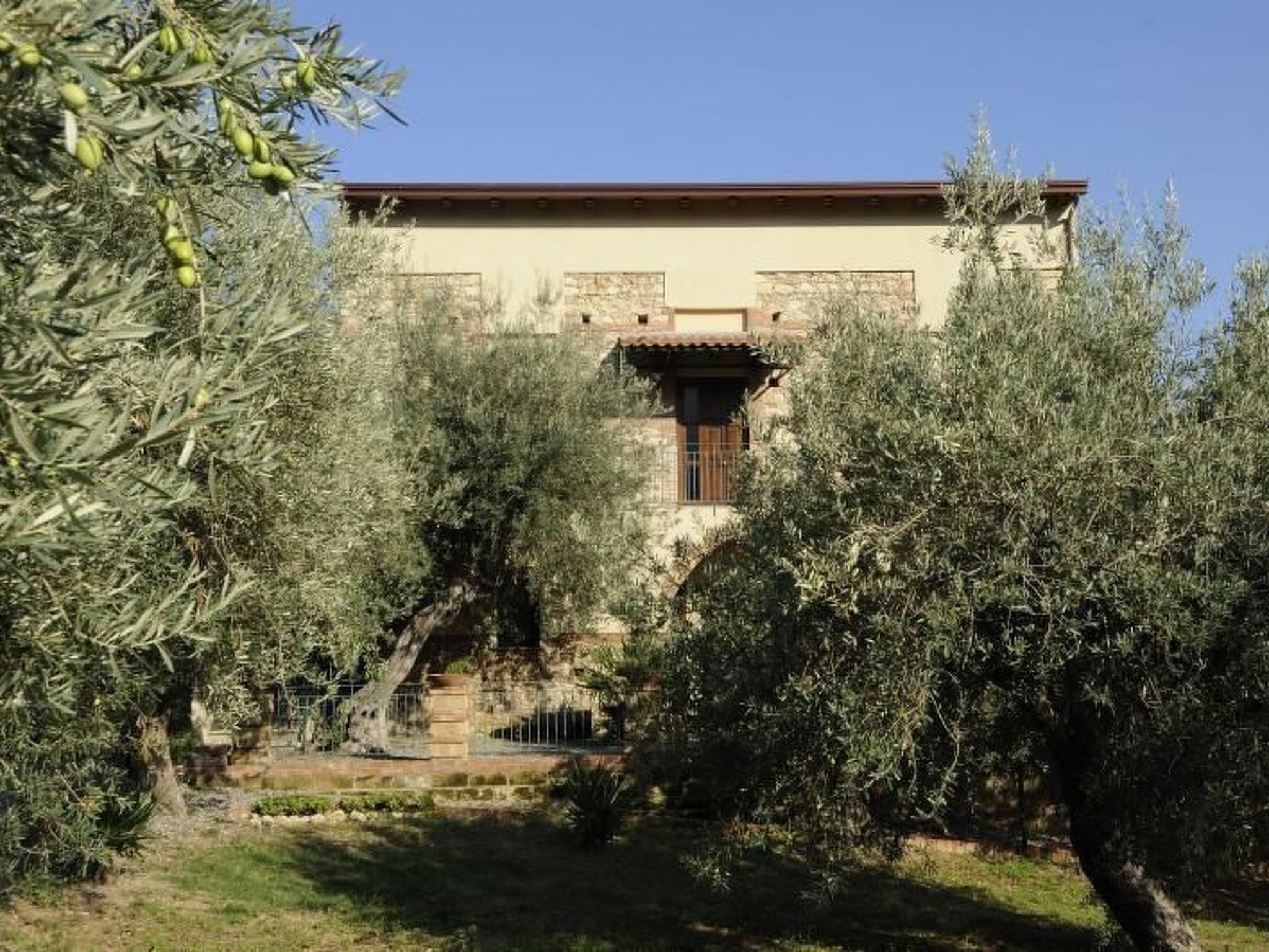 Wohnung in San Giorgio mit gemeinsamem Pool, Grill und Terrasse - Buiten