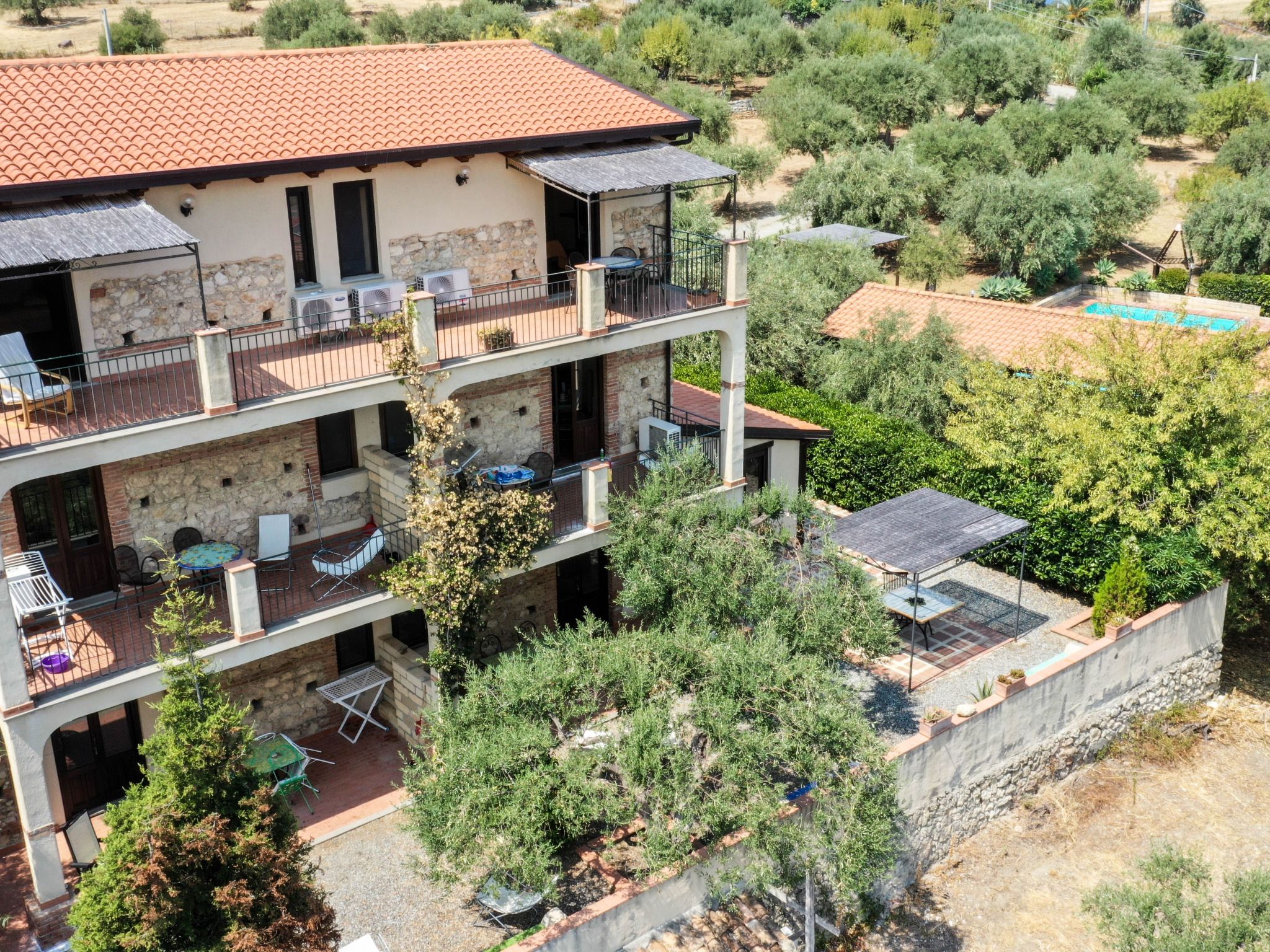 Wohnung in San Giorgio mit gemeinsamem Pool, Grill und Terrasse - Binnen