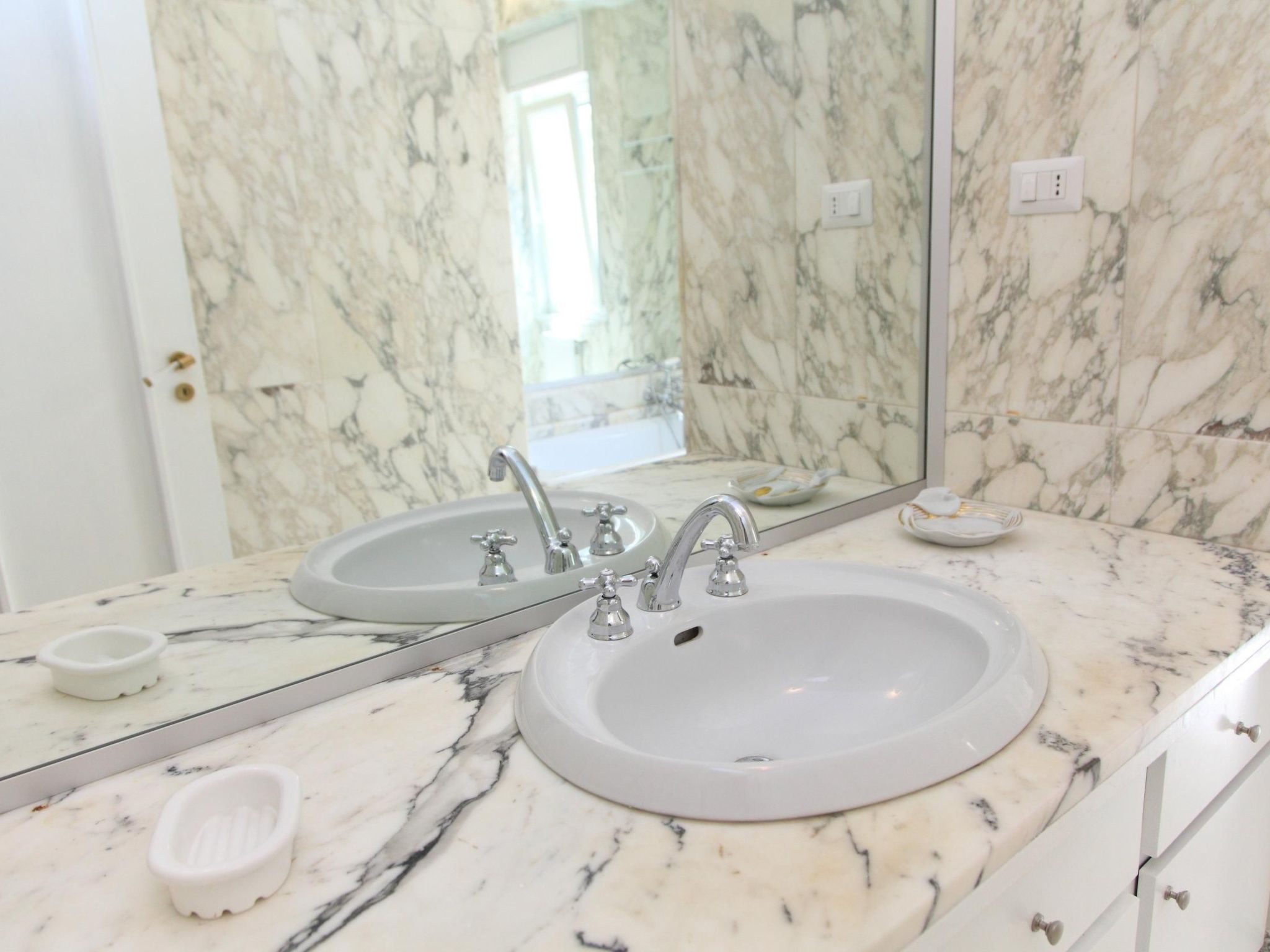 Studio für 10 Personen in Cefalù, Sizilien (Nordküste von Sizilien)-Binnen