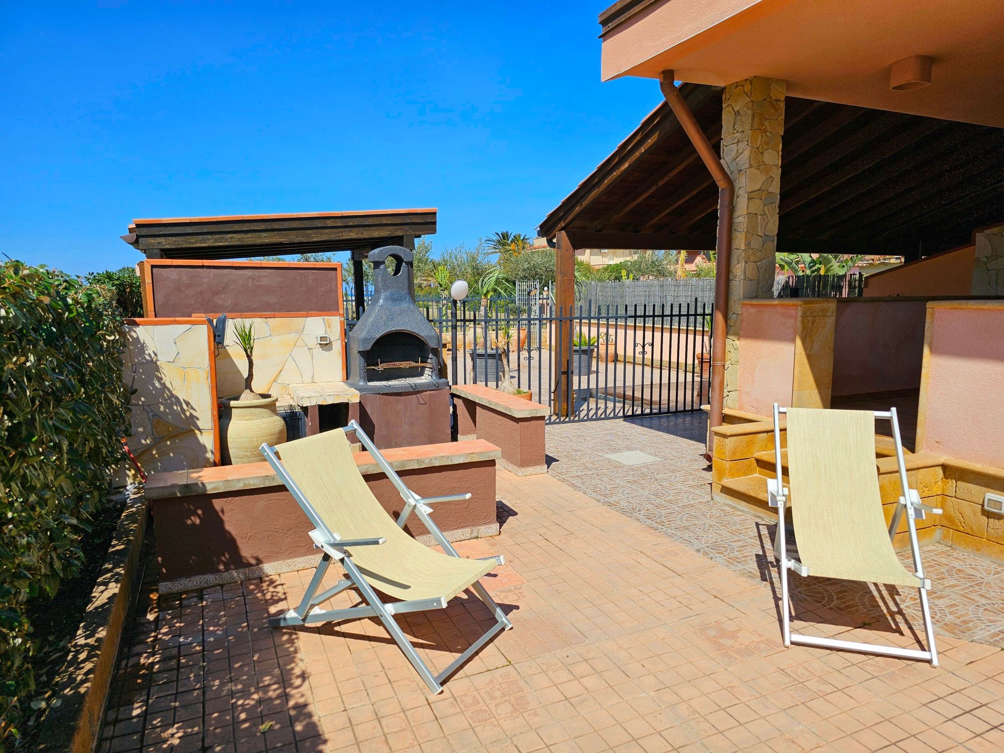 Villa mit Wasserblick-Binnen