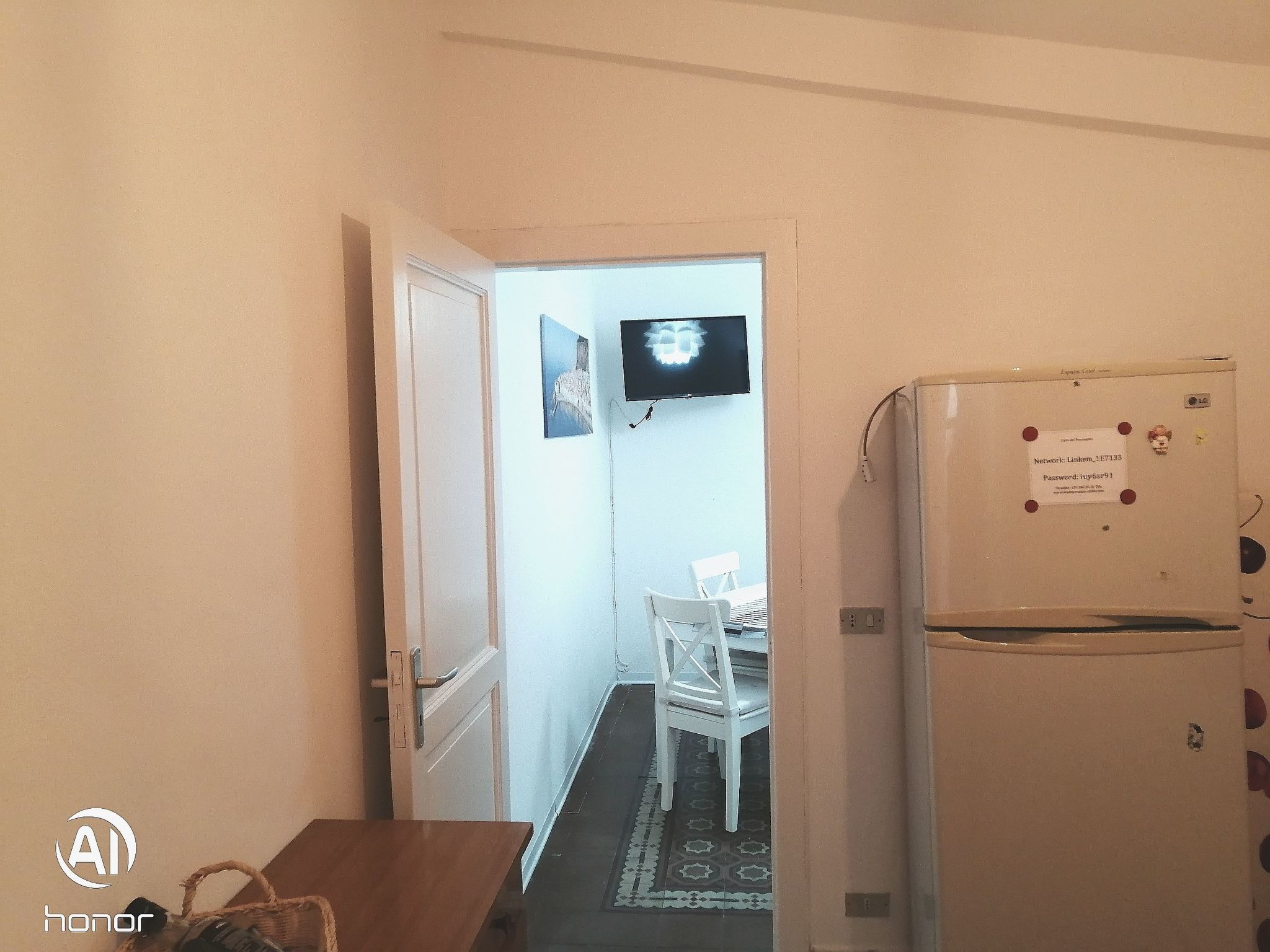 Photo of Wohnung im Zentrum mit Balkon, in der Nähe des Meeres