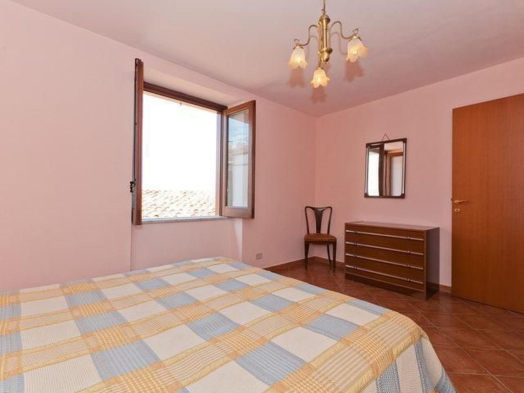 Terrasse des Zentrums-Binnen