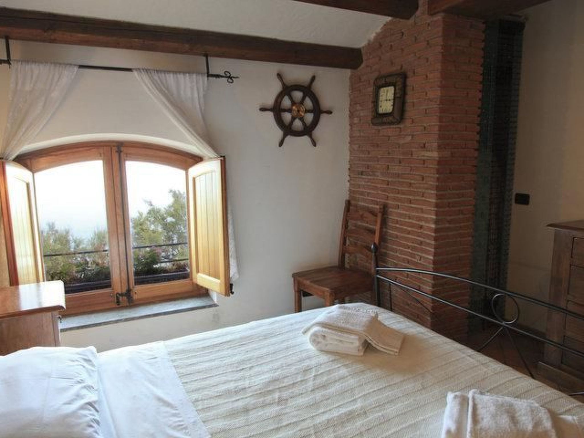 Casa del Faro-Binnen