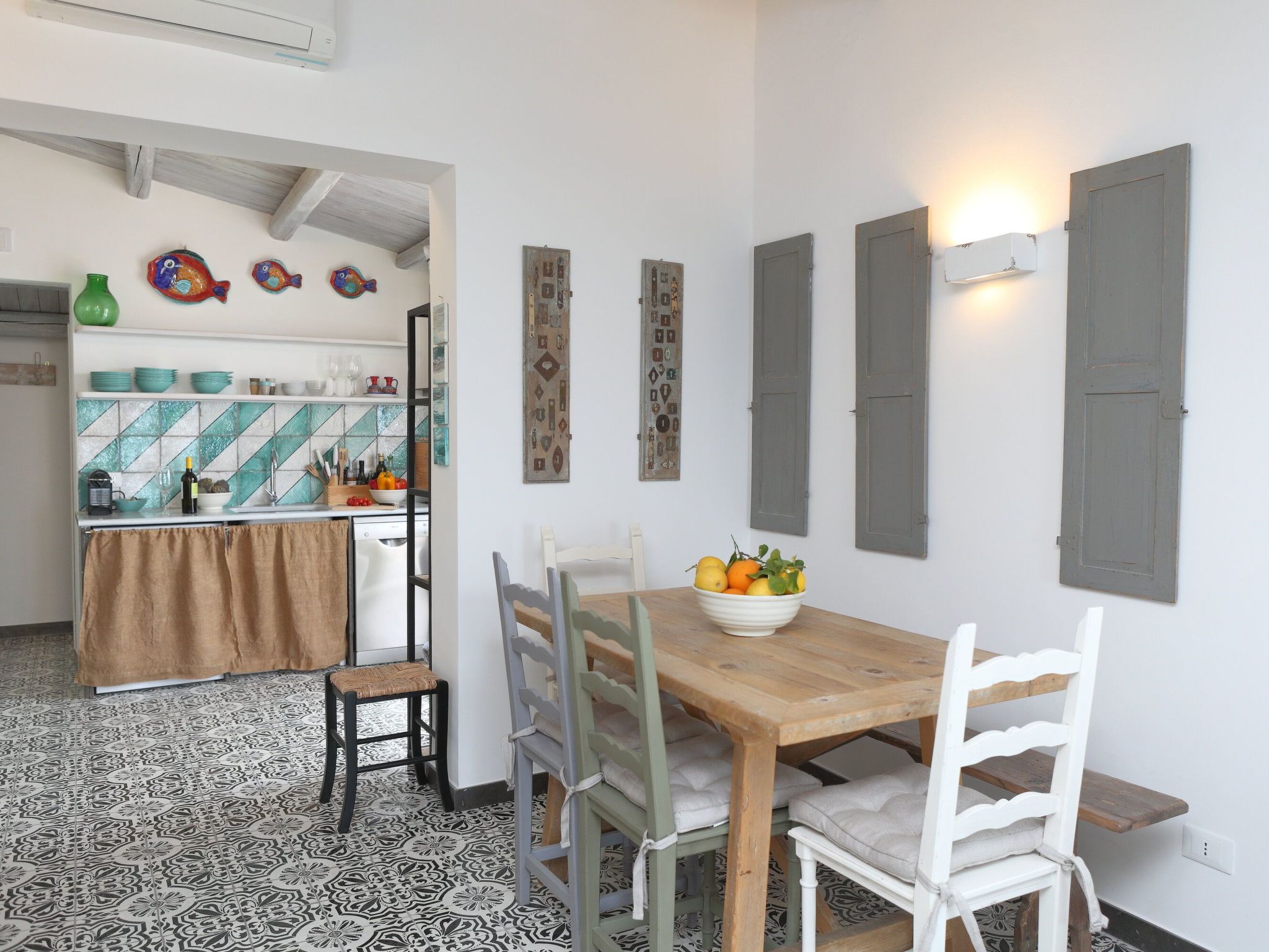 Charmante Wohnung in Cefalù mit Terrasse-Binnen